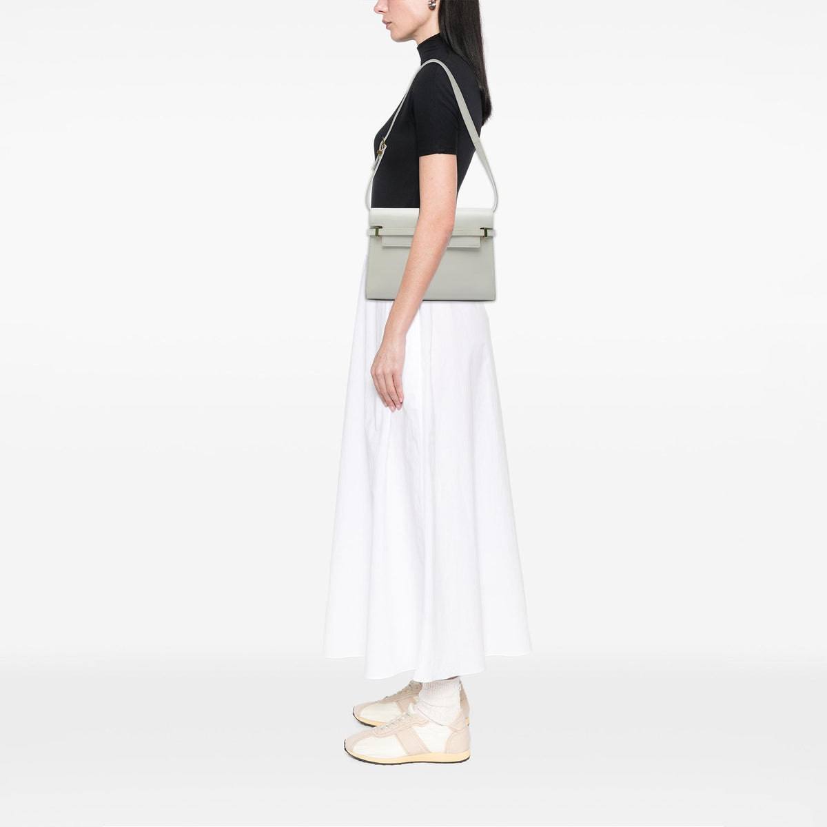 Saint Laurent Medium Smooth Calfskin Manhattan Shoulder Bag