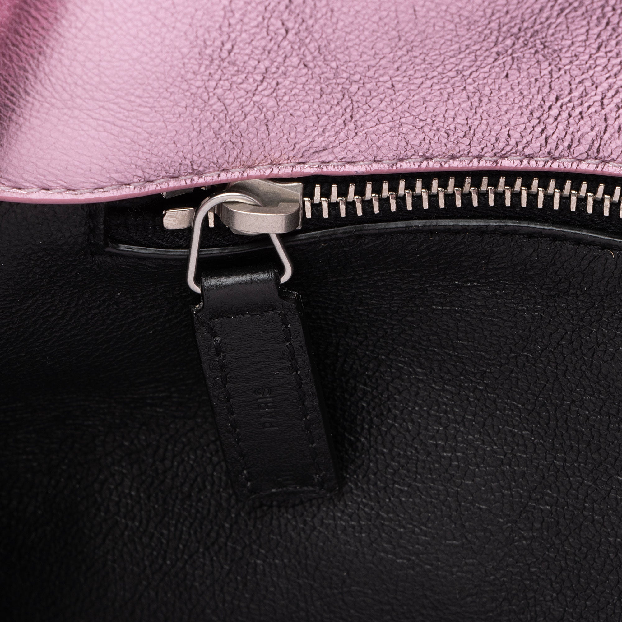 Saint Laurent Metallic Quilted Lambskin Puffer Sade Clutch (SHF-dsF7Ye)