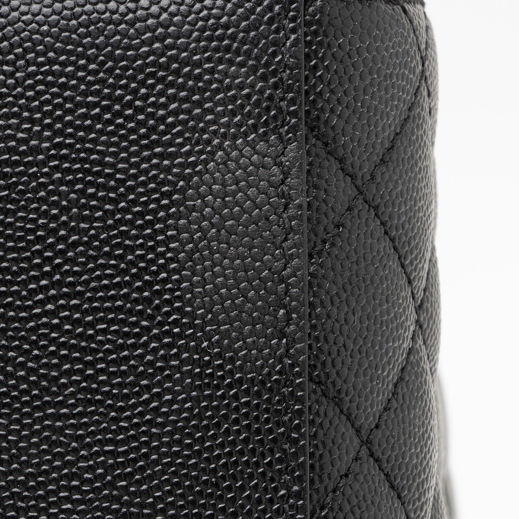 Saint Laurent Mixed Matelasse Calfskin Monogram Large Shoulder Bag (SHF-YGWG8h)