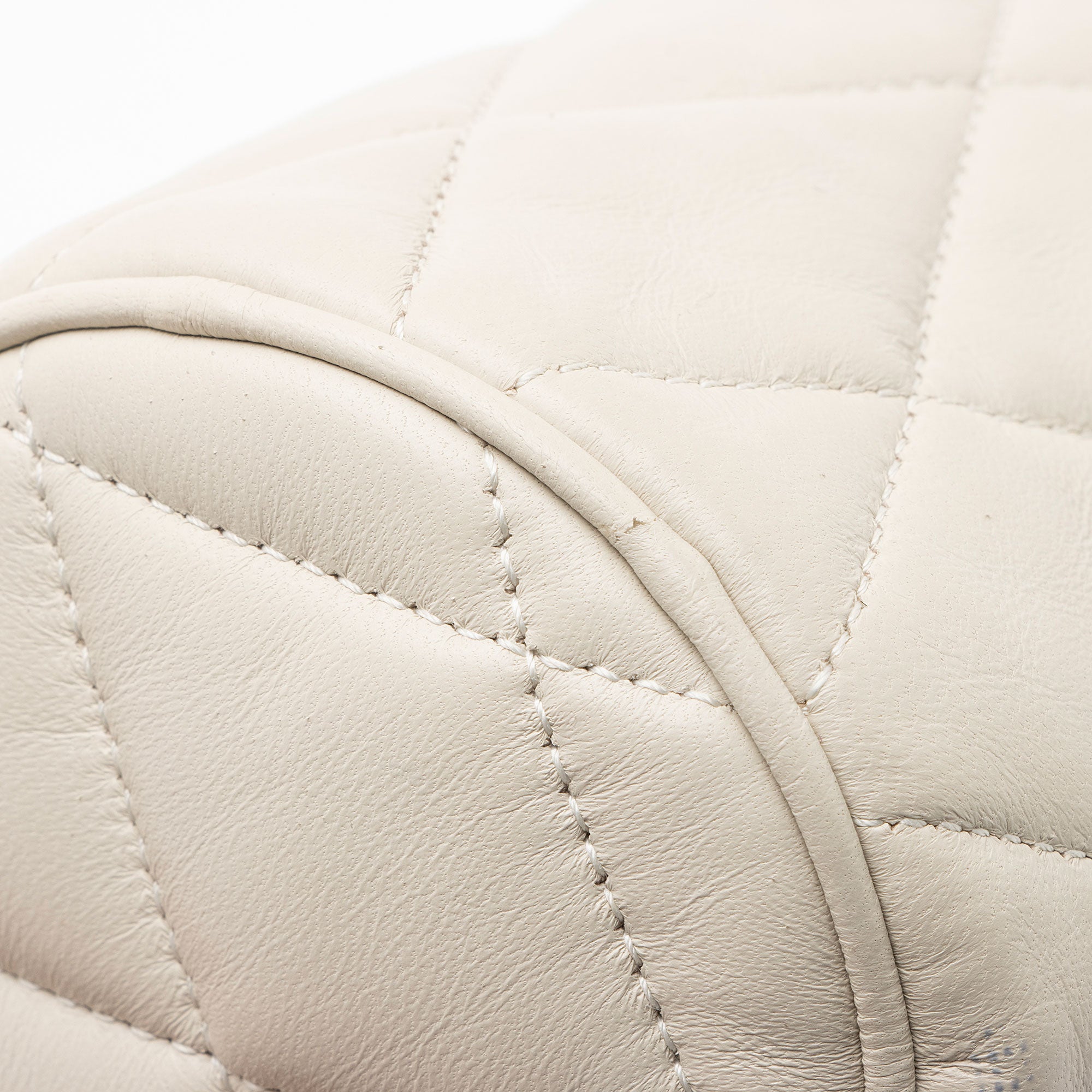 Saint Laurent Quilted Lambskin Sade Mini Tube Bag (SHF-SBssyh)