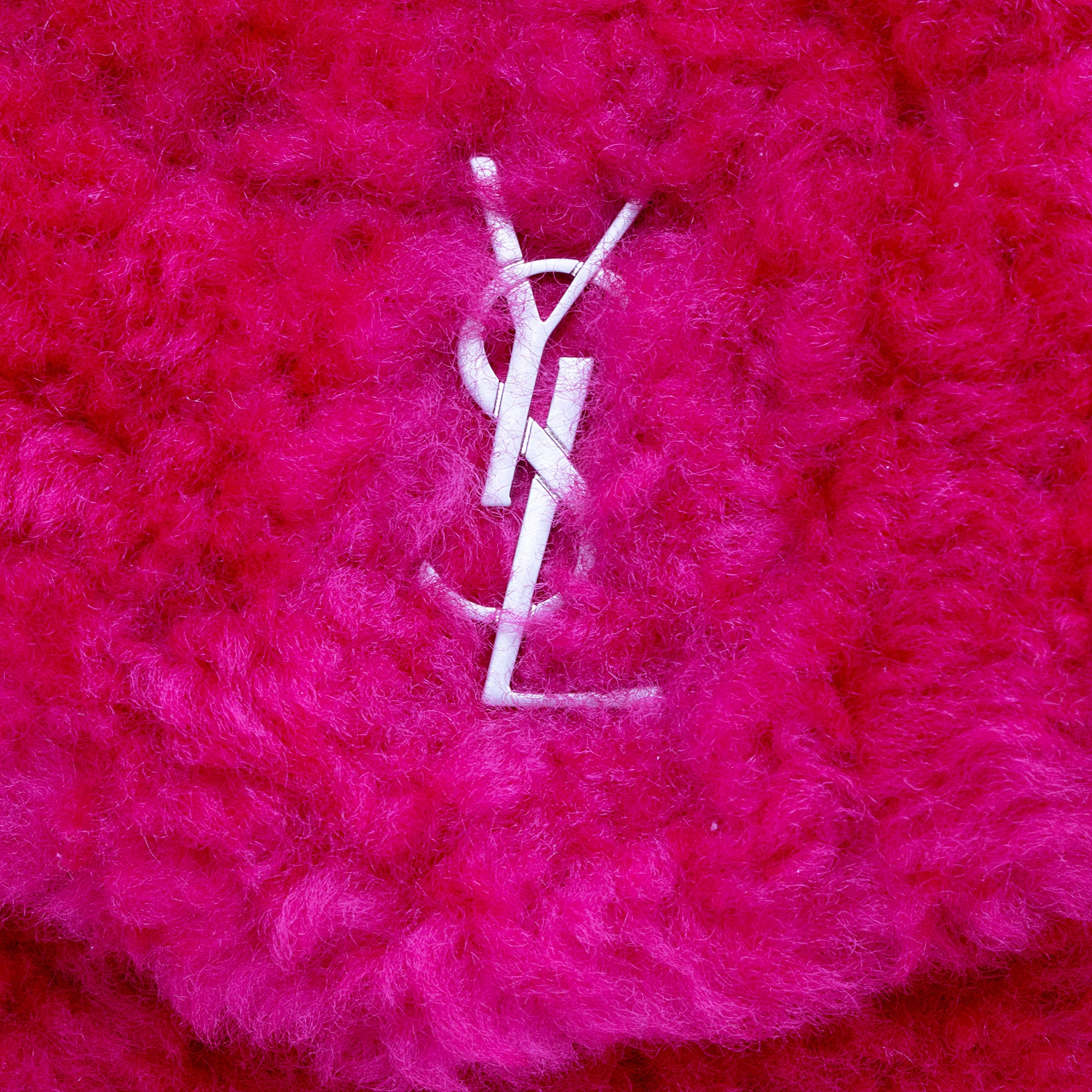 Saint Laurent Shearling Puffer LouLou Clutch (SHF-ykqS9v)