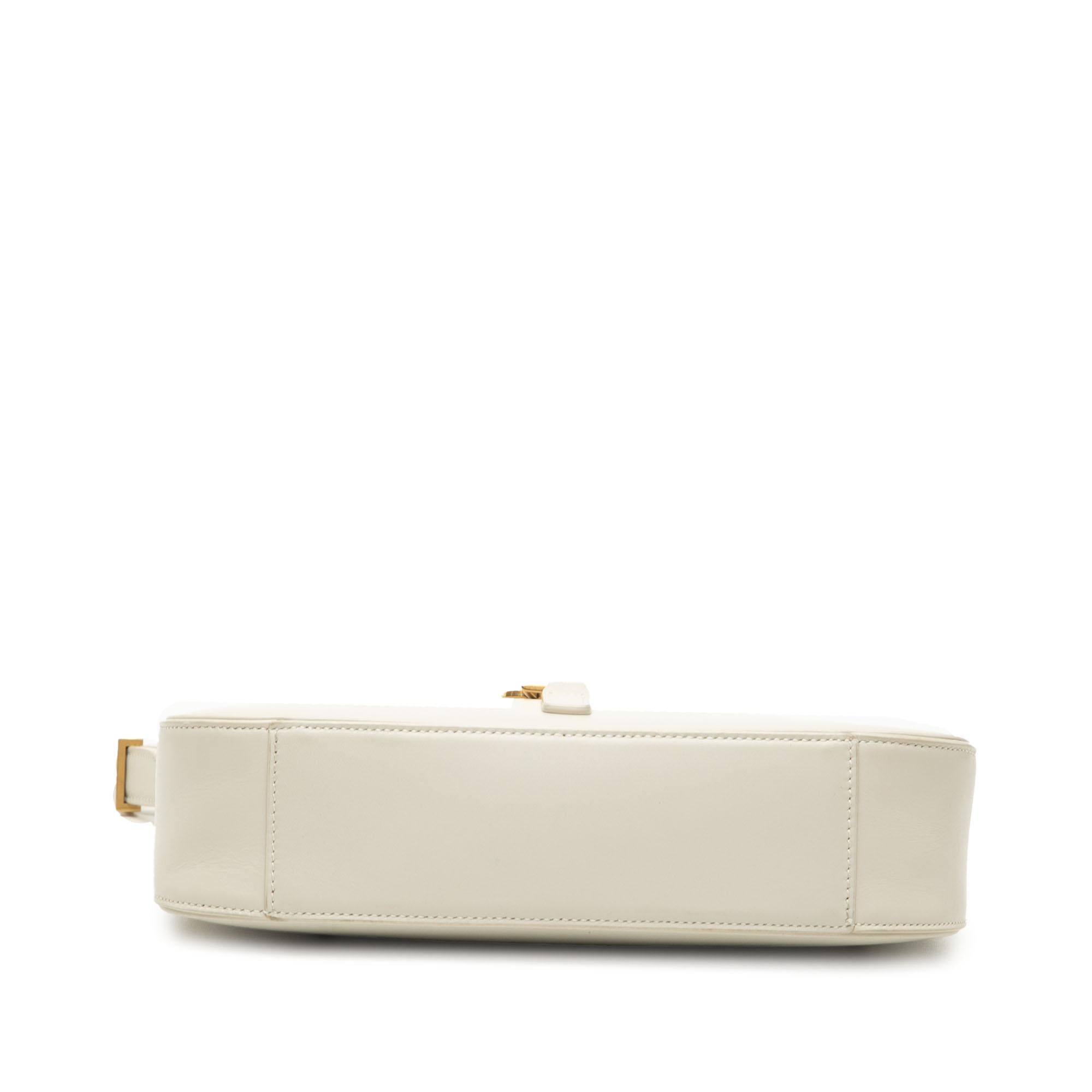 Saint Laurent Smooth Calfskin Le 5 a 7