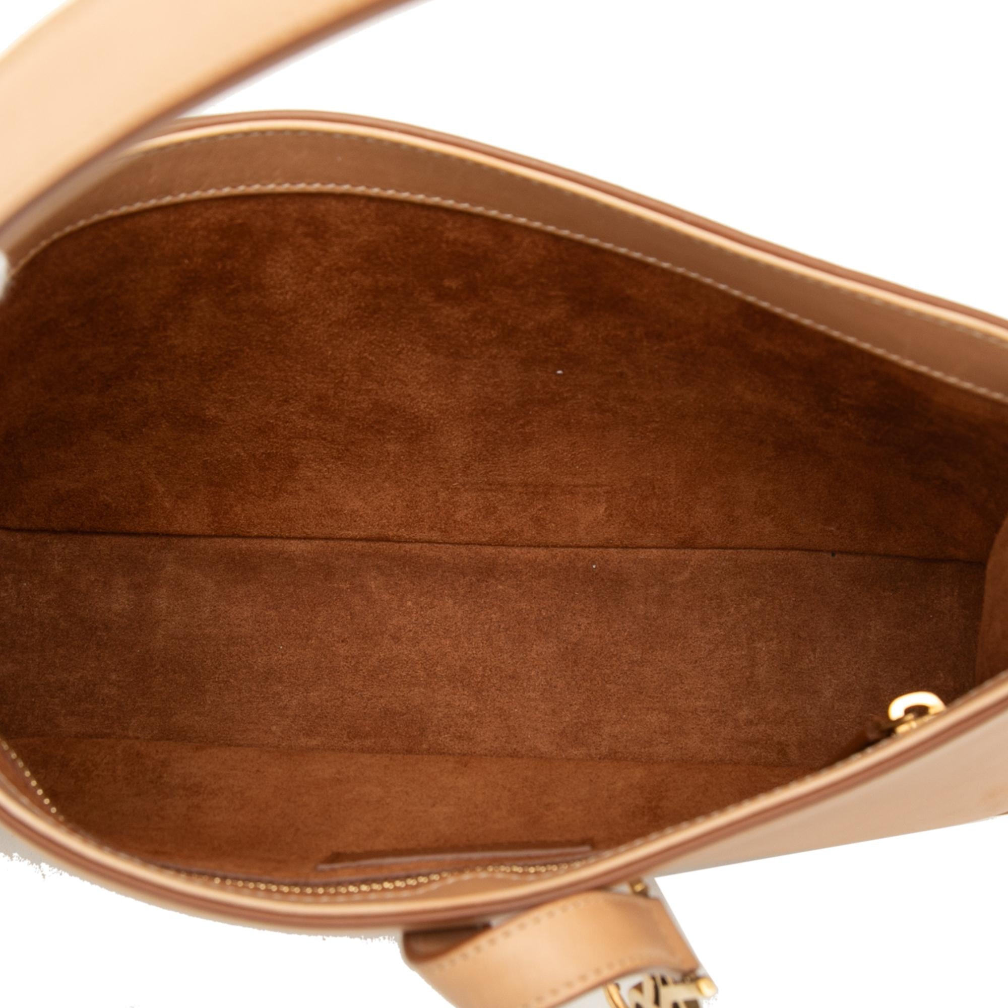 Saint Laurent Smooth Calfskin Le 5 a 7