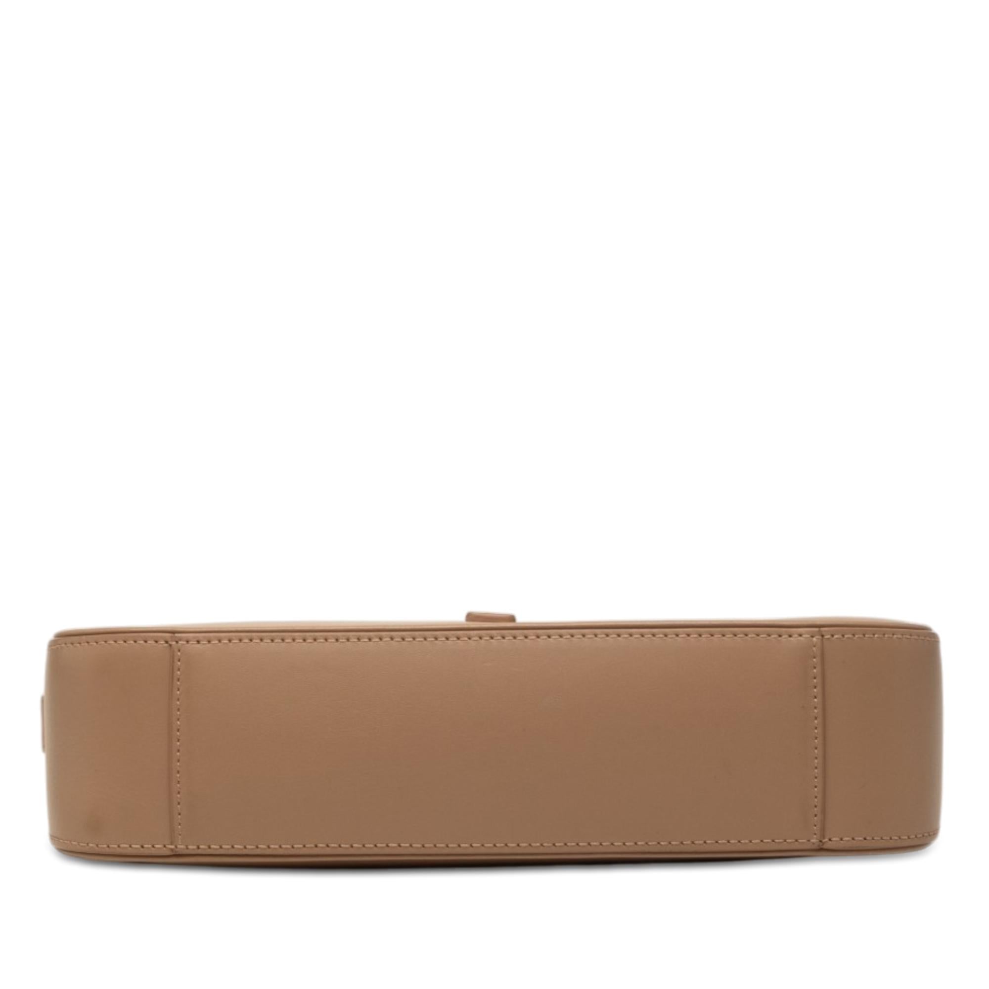 Saint Laurent Smooth Calfskin Le 5 a 7