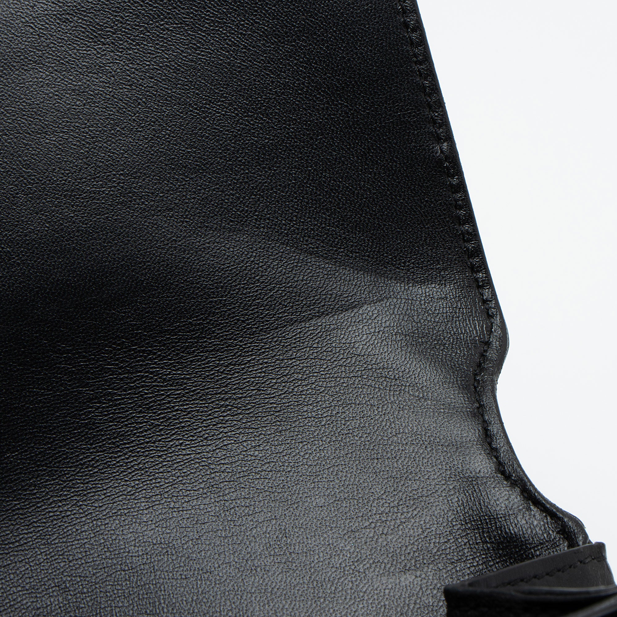 Saint Laurent Smooth Calfskin Le Maillon Shoulder Bag