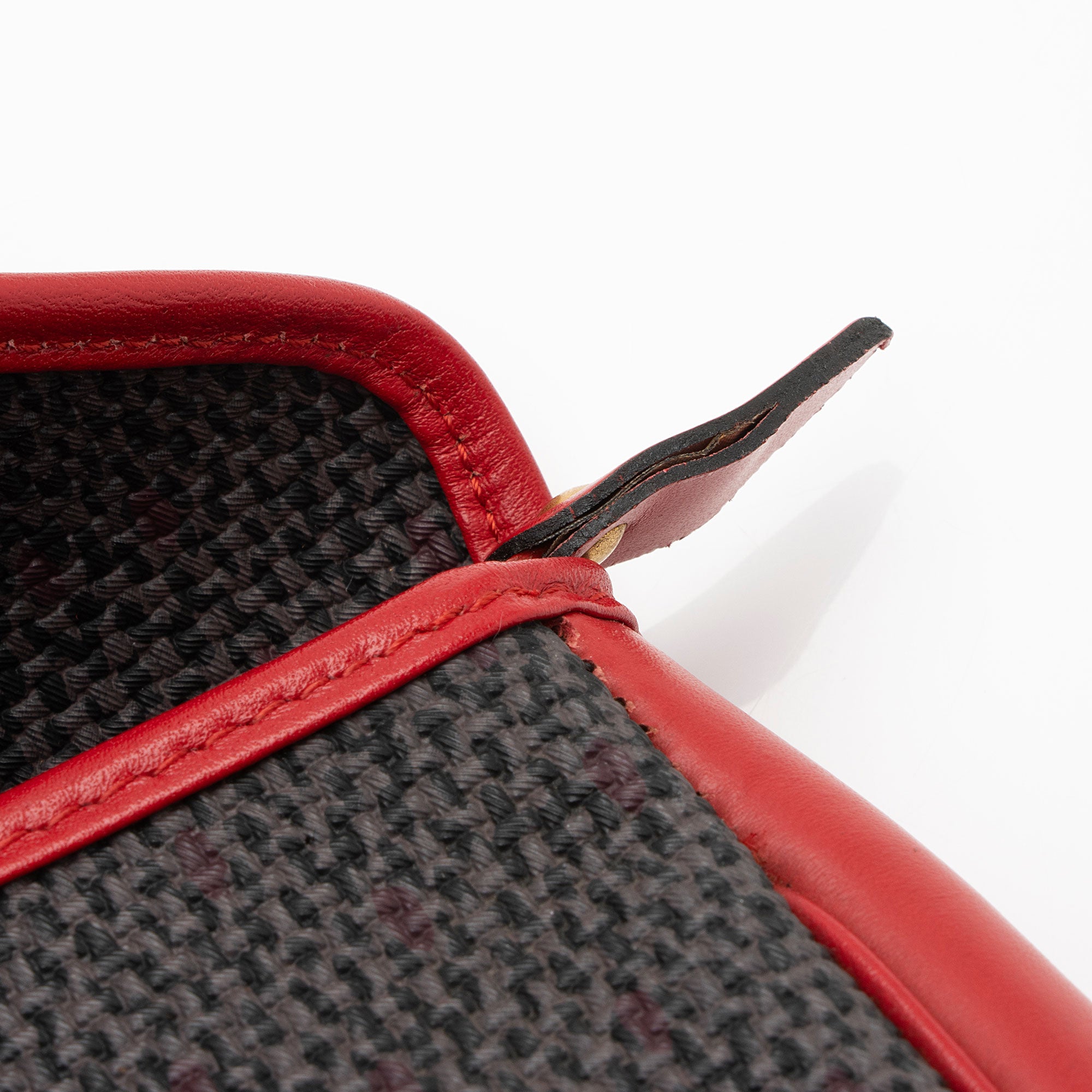 Saint Laurent Vintage Canvas Flap Clutch (SHF-hM3A1F)
