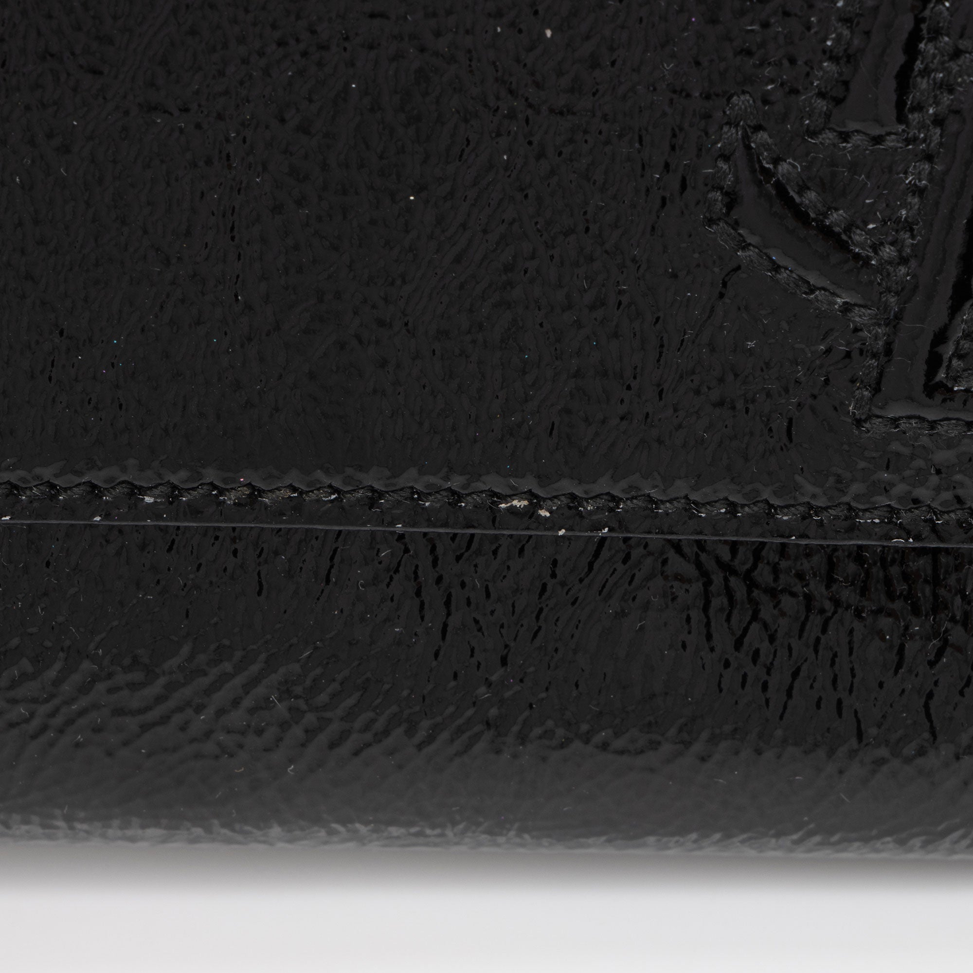 Saint Laurent Vintage Patent Leather Monogram Belle de Jour Clutch (SHF-BY8Utu)