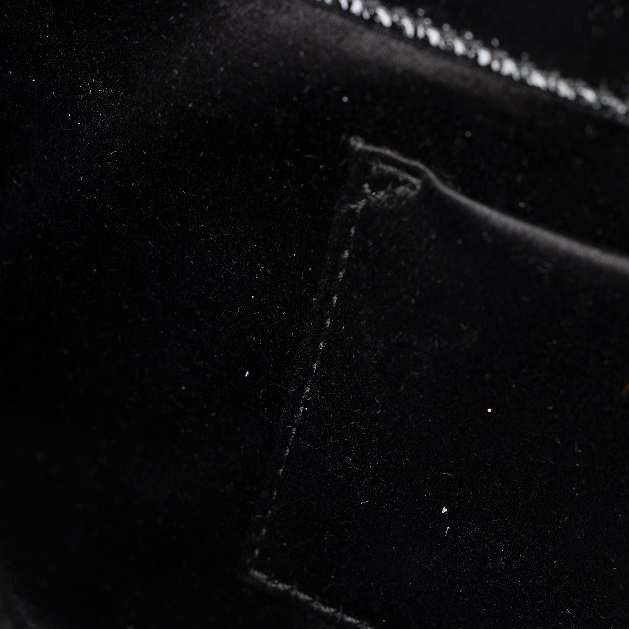 Saint Laurent Vintage Patent Leather Monogram Belle de Jour Clutch (SHF-BY8Utu)