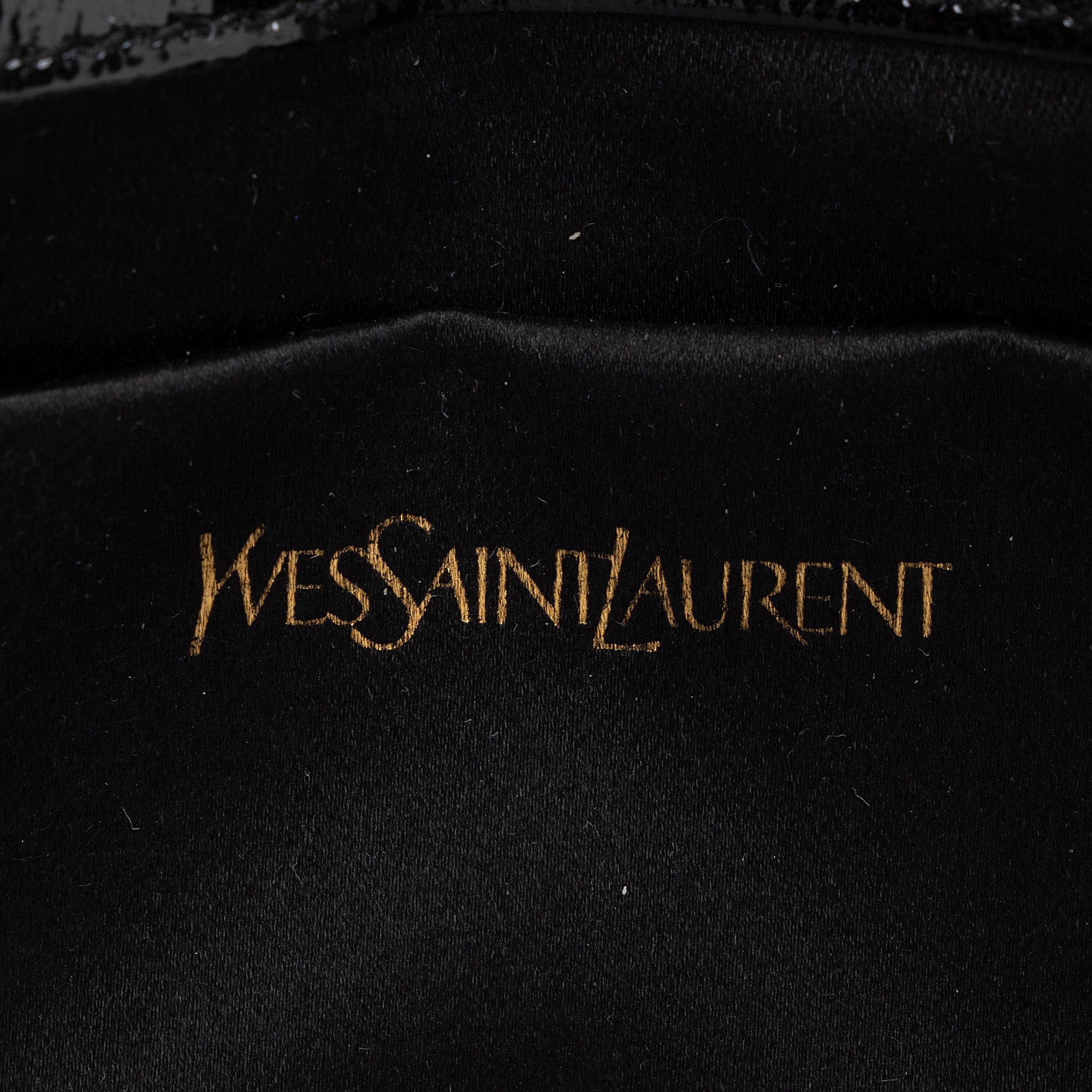 Saint Laurent Vintage Patent Leather Monogram Belle de Jour Clutch (SHF-BY8Utu)