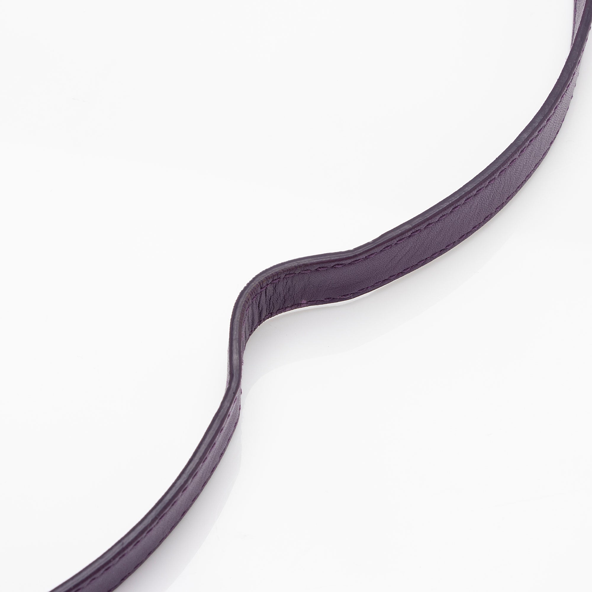 Salvatore Ferragamo Calfskin Aileen Shoulder Bag (SHF-DDDtxg)