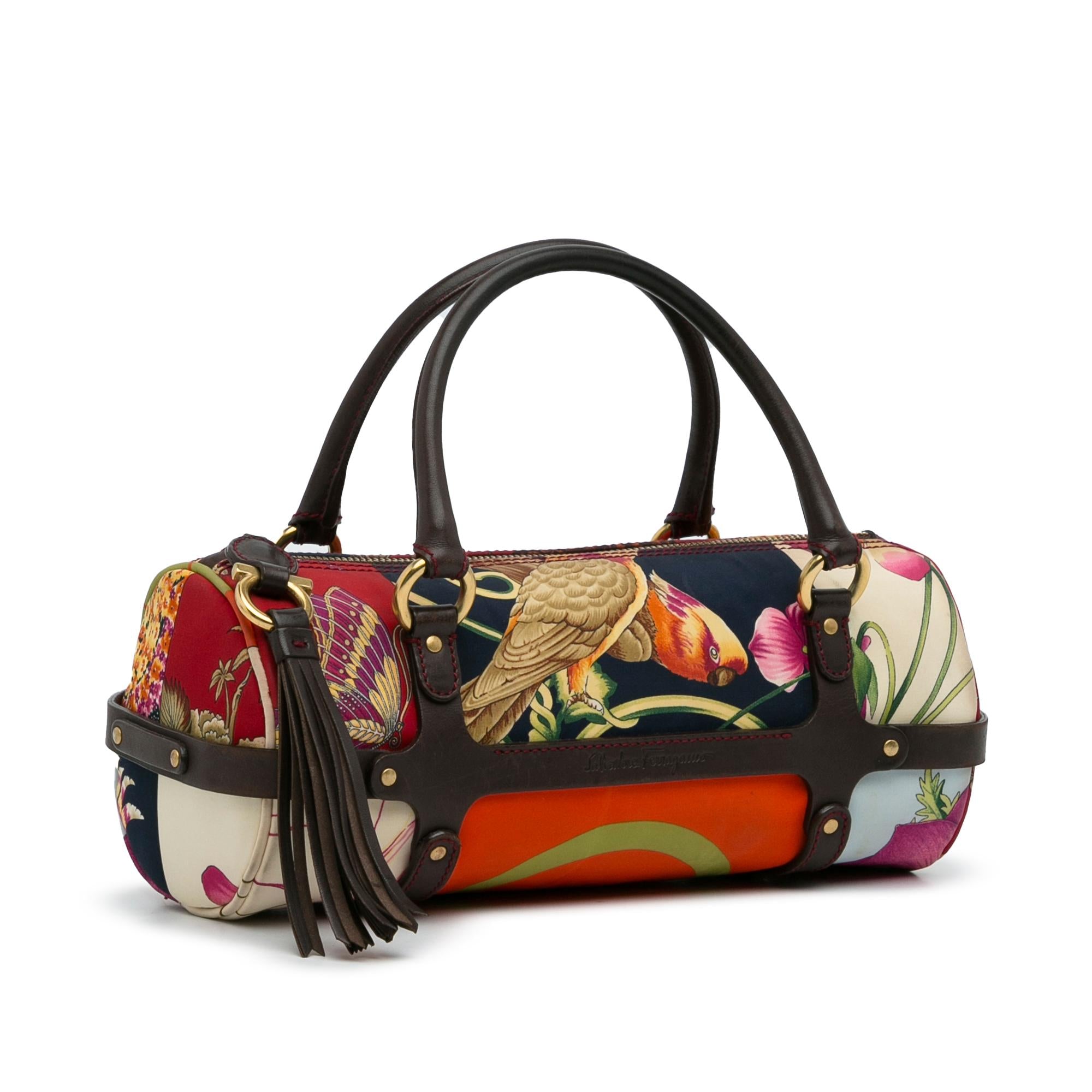 Salvatore Ferragamo Fiera Carnival Boston Bag (SHG-P7ZUfj)