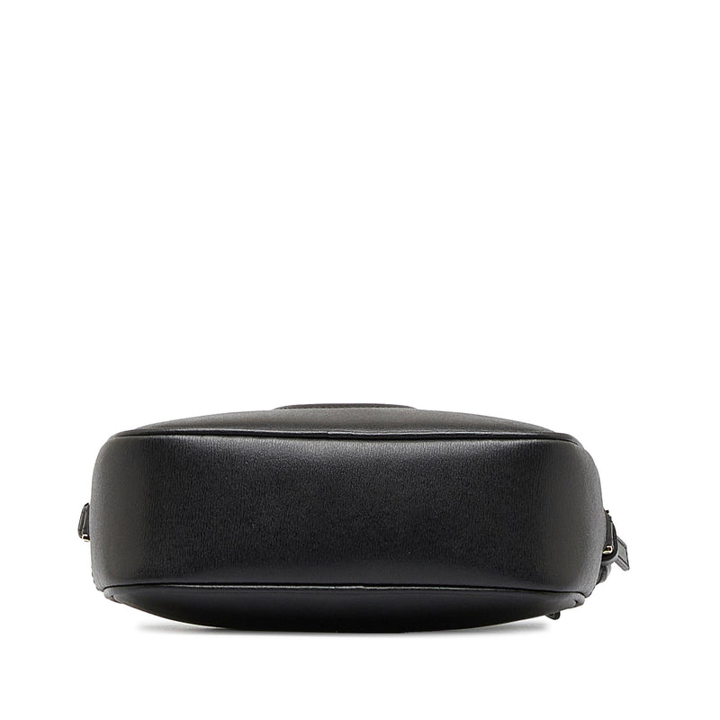 Salvatore Ferragamo Gancini Camera Bag (SHG-7vjBBl)