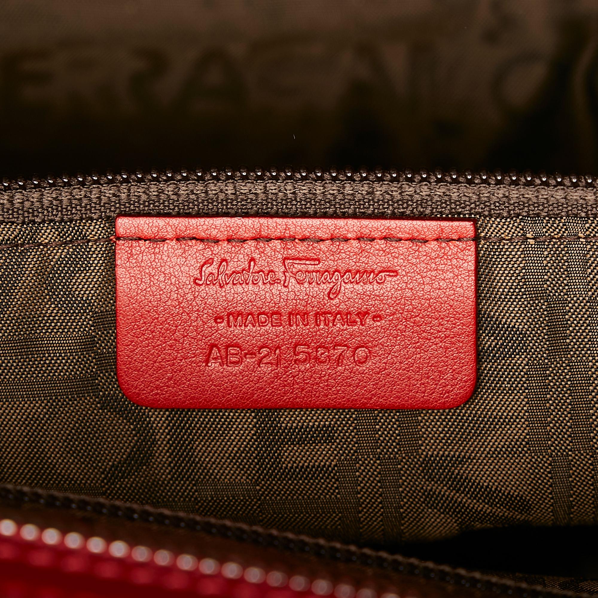 Salvatore Ferragamo Gancini Marisa (SHG-yOBllA)
