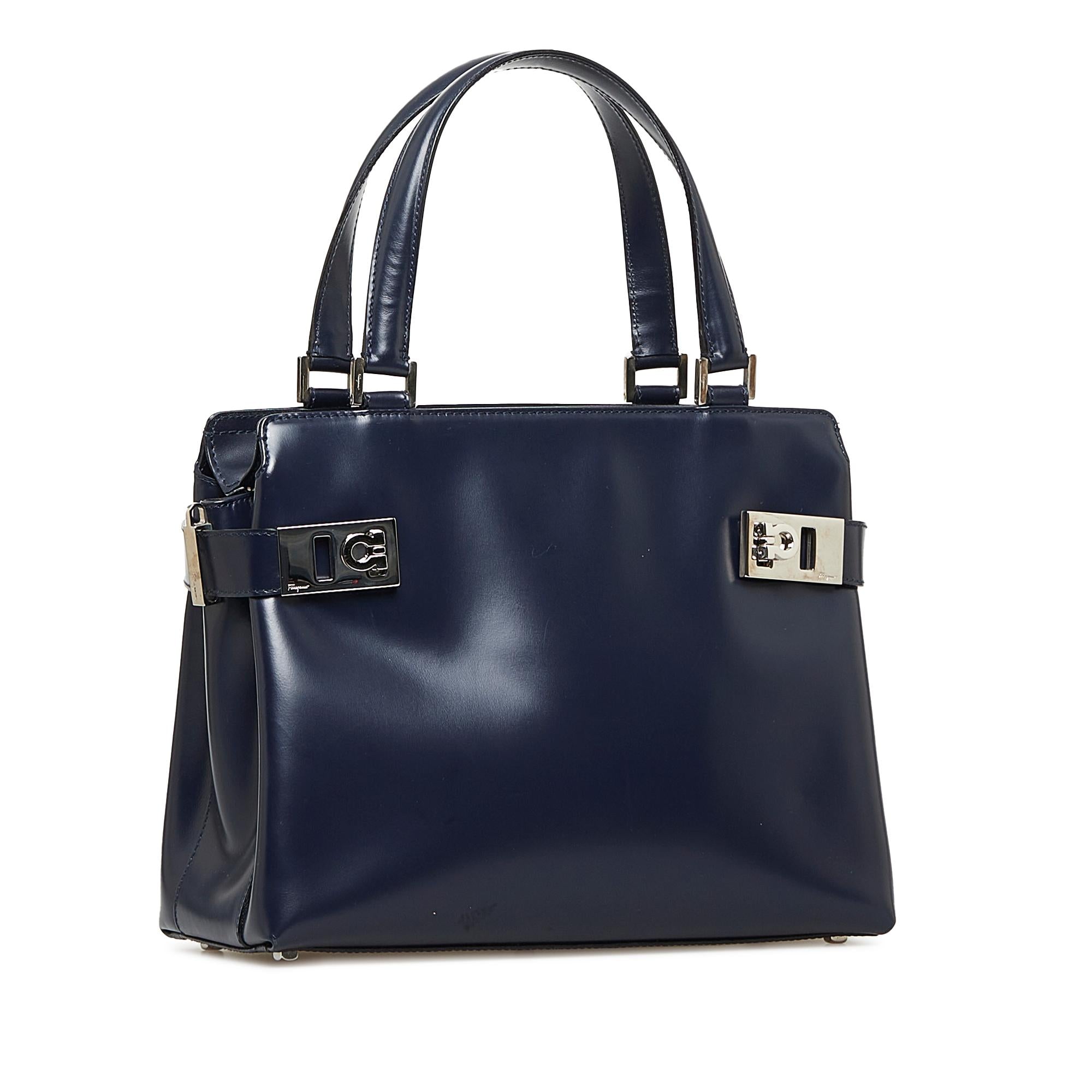 Salvatore Ferragamo Gancini Satchel (SHG-DsRgN7)