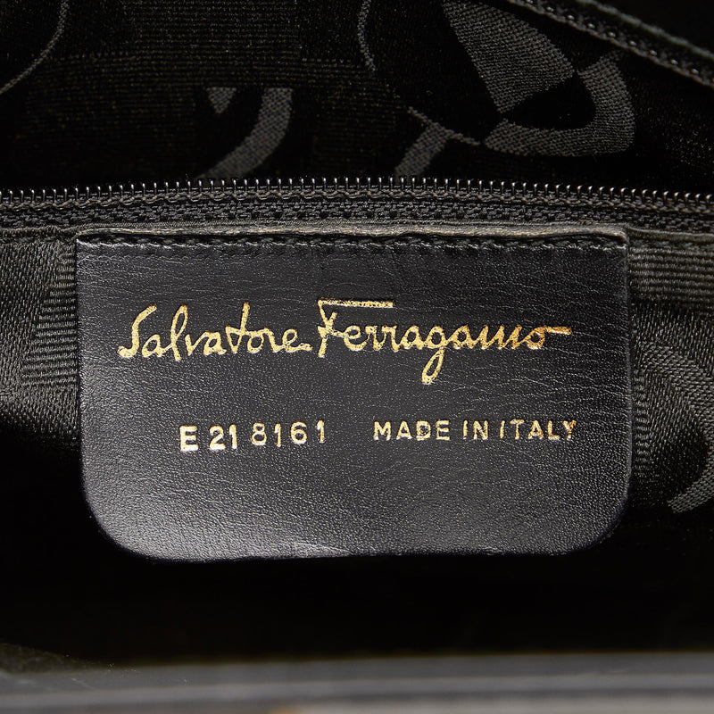 Salvatore Ferragamo Gancini Shoulder Bag (SHG-9inBfm)