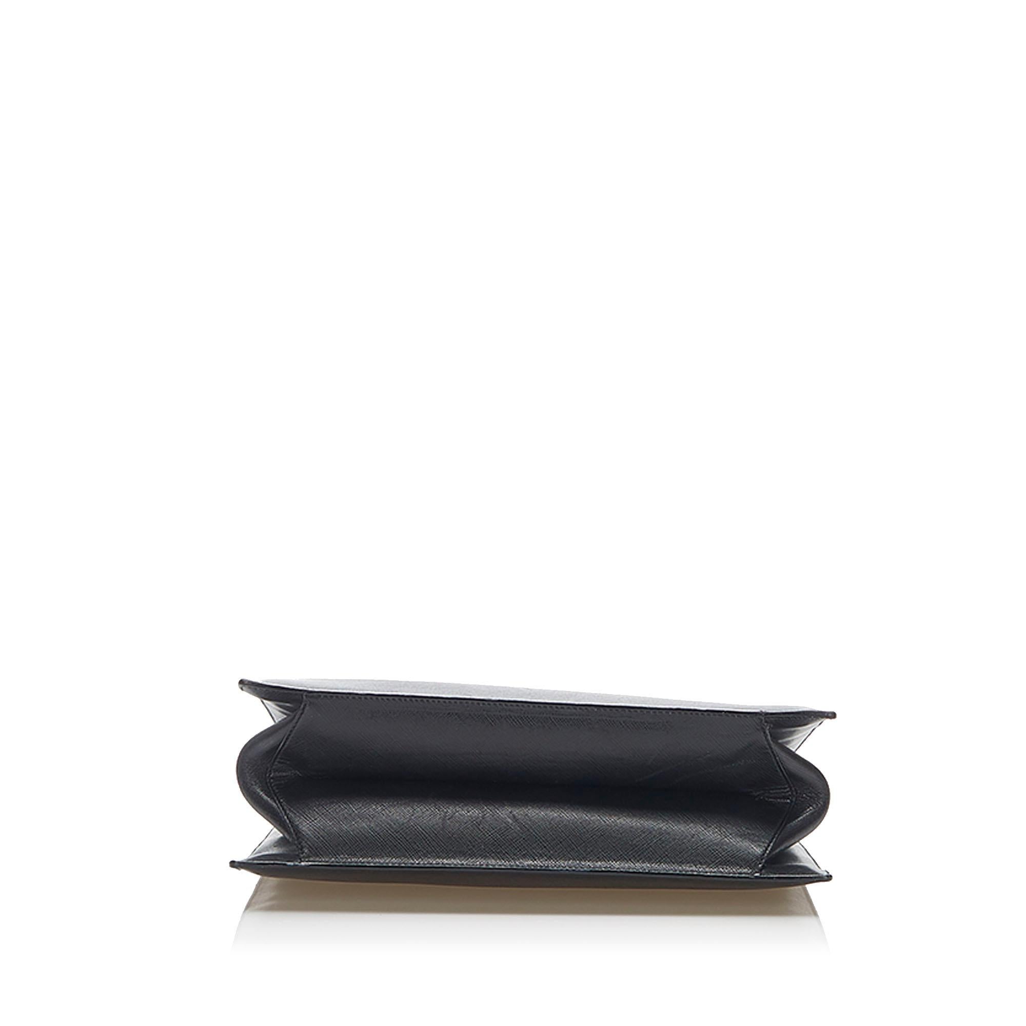 Salvatore Ferragamo Gancino Leather Handbag (SHG-37347)