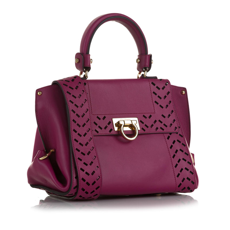 Salvatore Ferragamo Laser Cut Gancini Sofia Satchel (SHG-Rq9U0y)