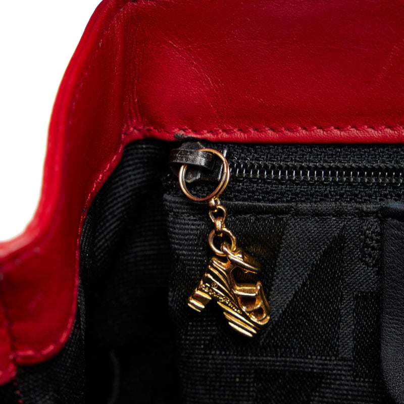Salvatore Ferragamo Leather Backpack (SHG-0mXWTx)