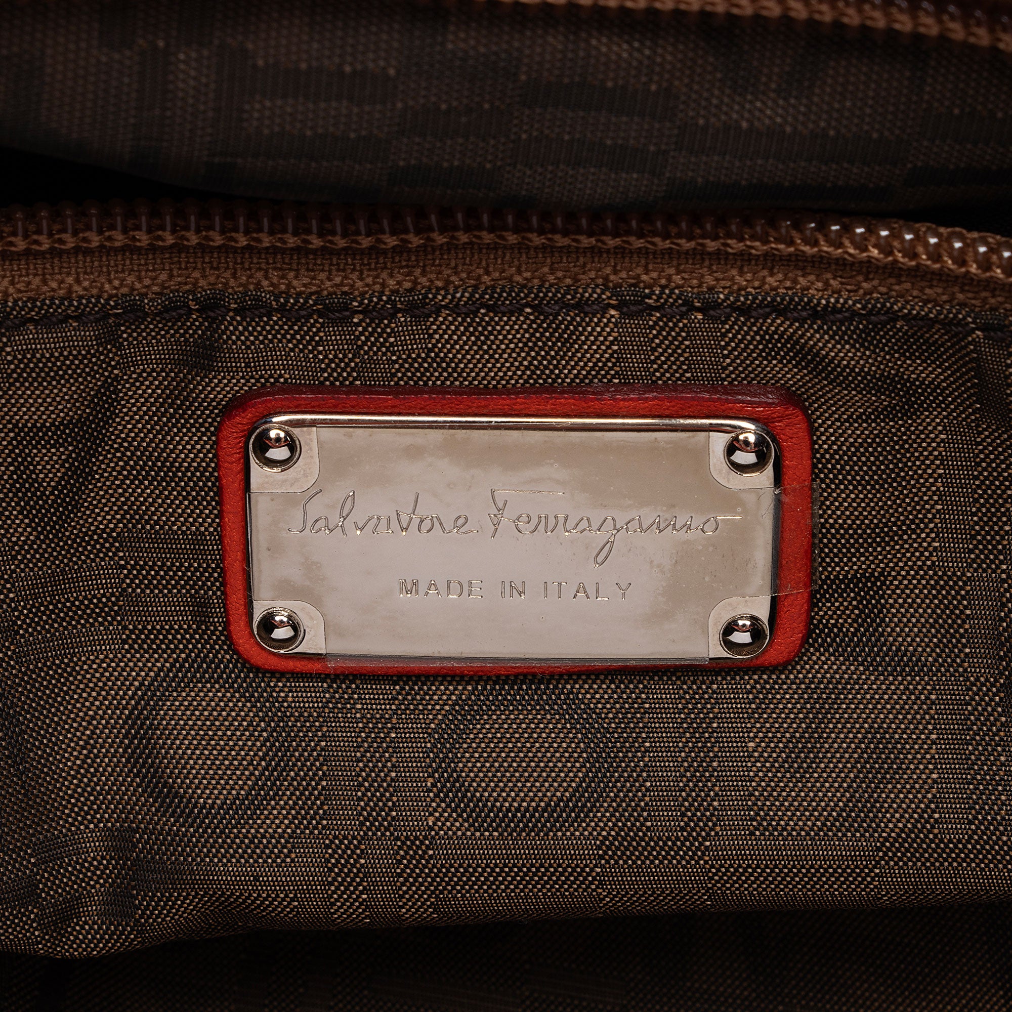 Salvatore Ferragamo Leather Gancini Marisa Satchel (SHF-Zmm7wo)