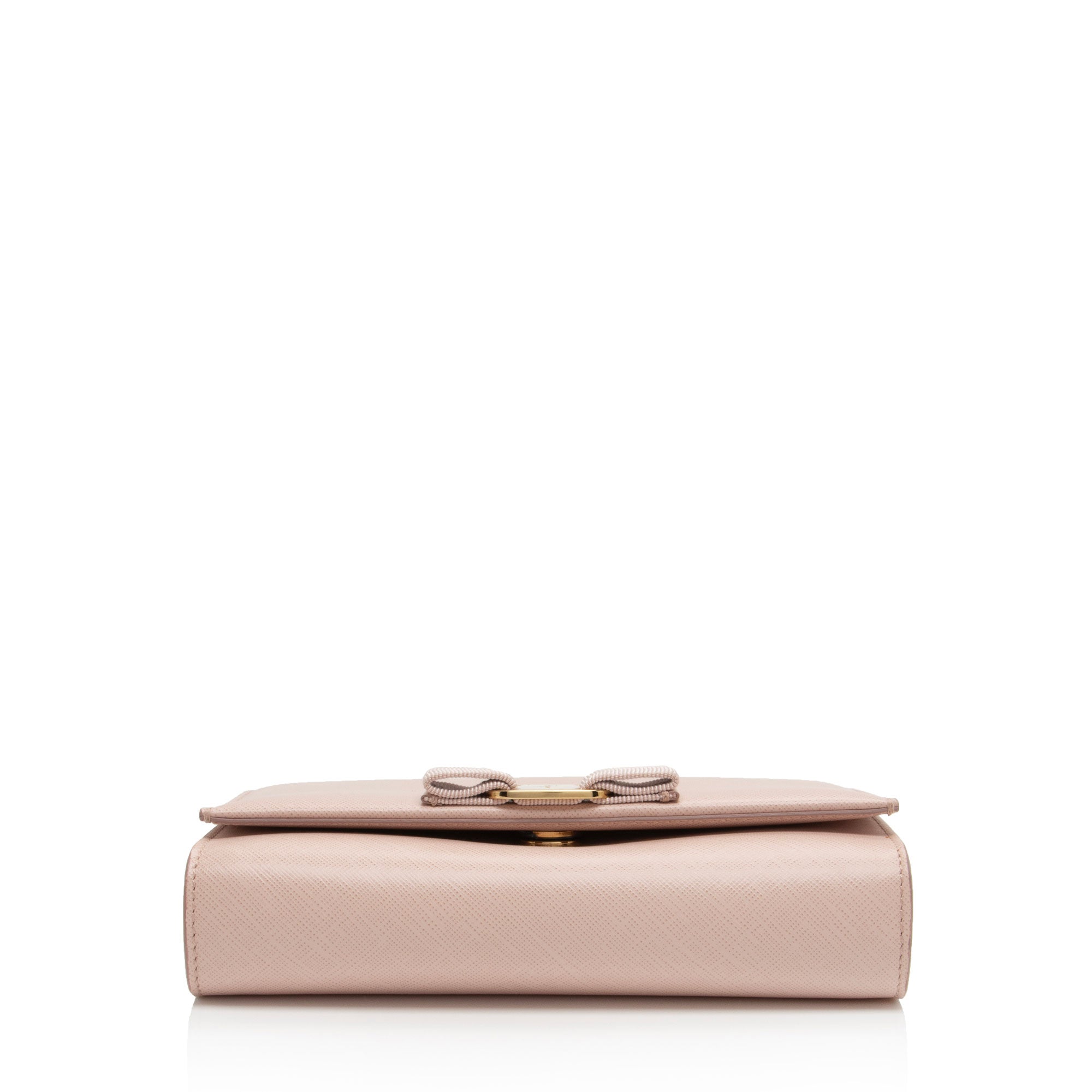 Salvatore Ferragamo Saffiano Miss Vara Mini Shoulder Bag (SHF-hCPEYM)