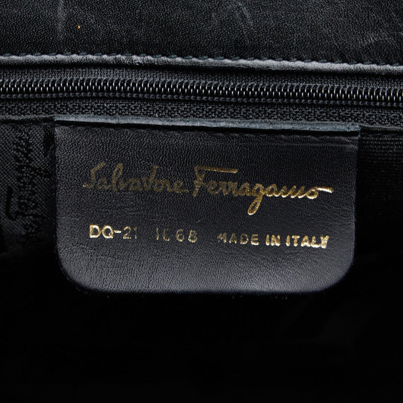 Salvatore Ferragamo Studded Leather Satchel (SHG-Vyqchz)