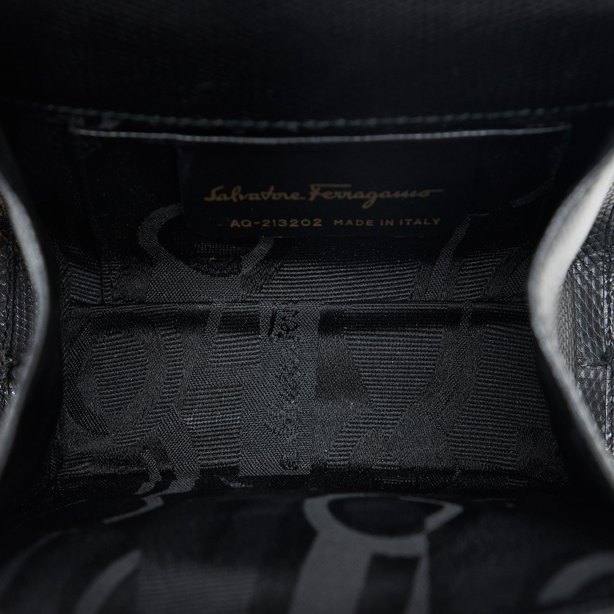 Salvatore Ferragamo Vara Bow Embossed Crossbody (SHG-25eORR)