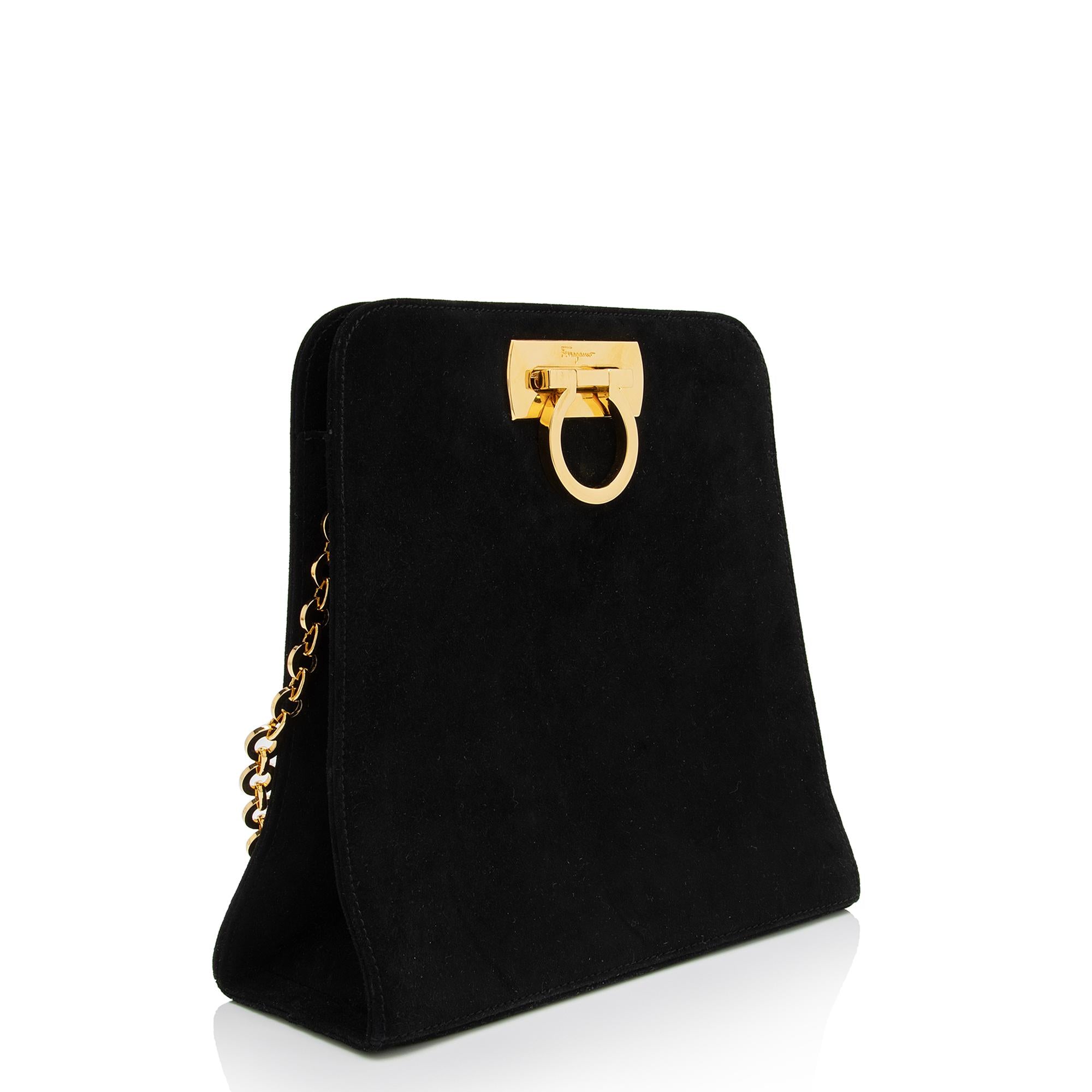 Salvatore Ferragamo Vintage Suede Gancini Diana Clutch (SHF-LVpKrs)