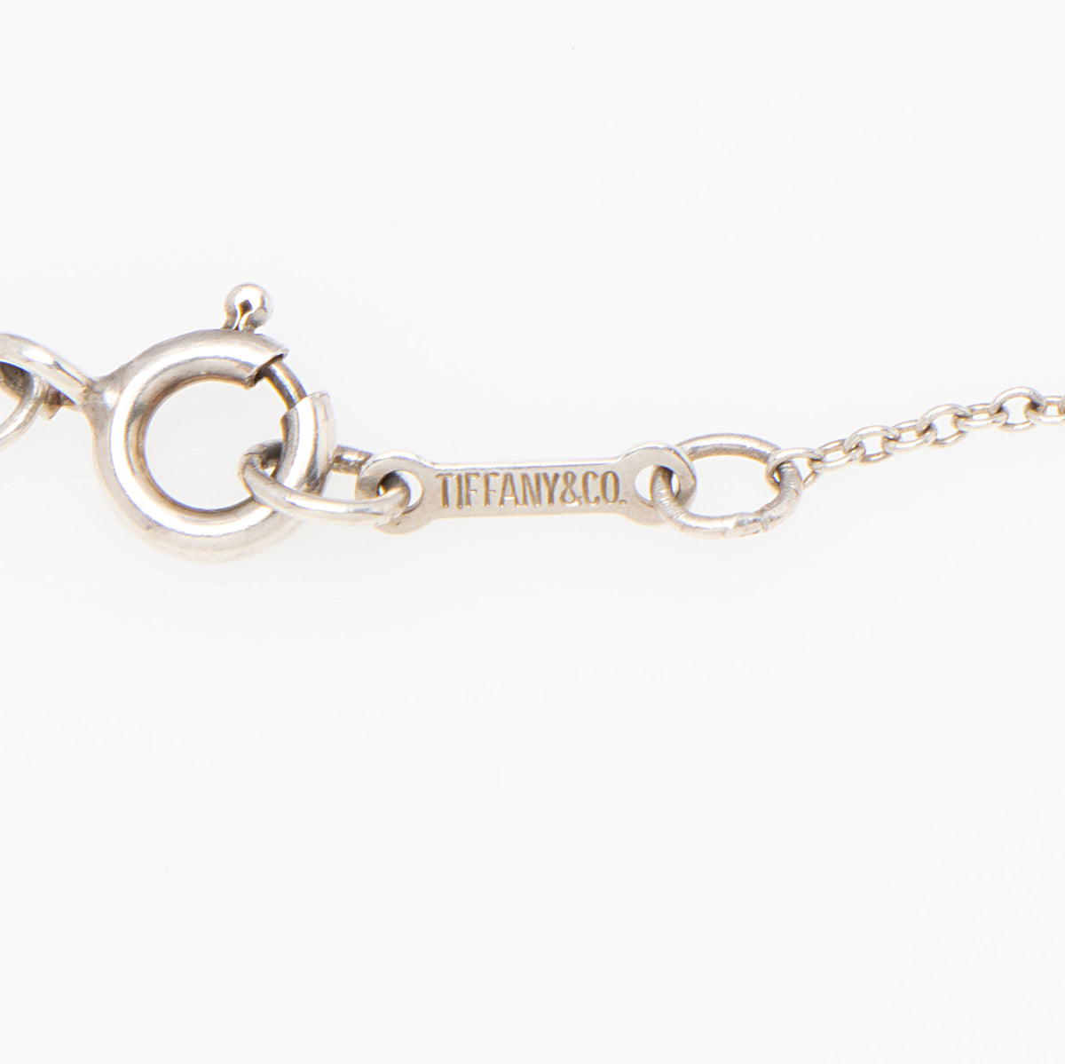 Tiffany & Co. Elsa Peretti Sterling Silver Bean 18mm Necklace
