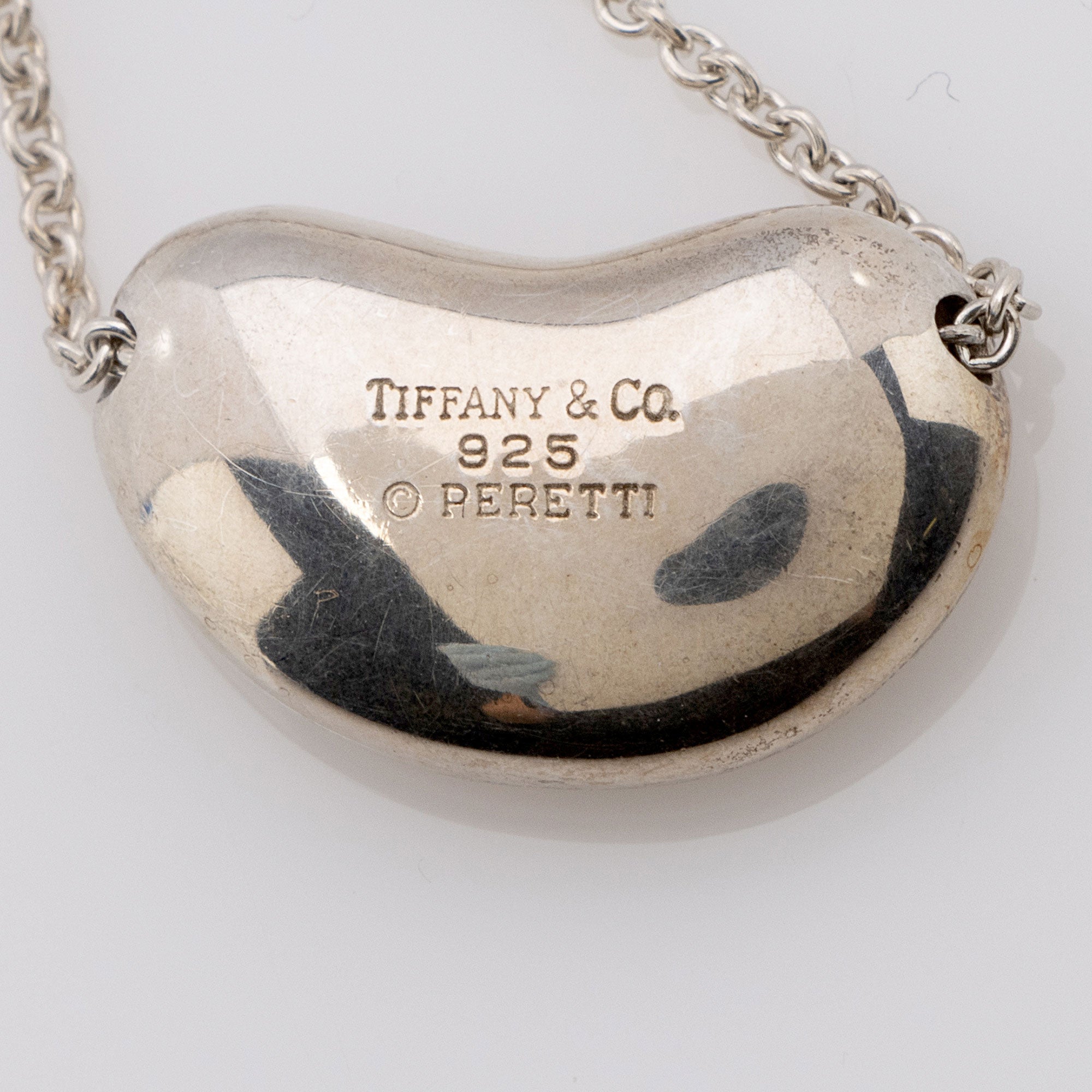 Tiffany & Co. Elsa Peretti Sterling Silver Bean Large Necklace (SHF-iwruyM)