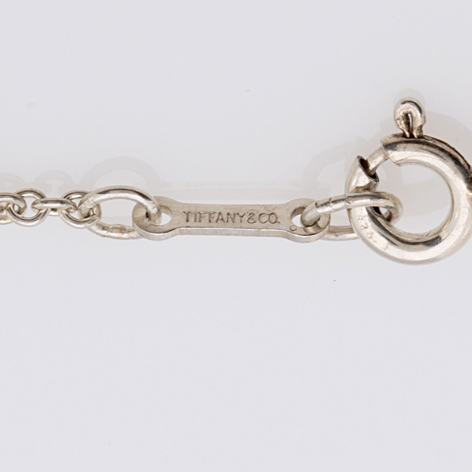 Tiffany & Co. Elsa Peretti Sterling Silver Bean Large Necklace (SHF-iwruyM)