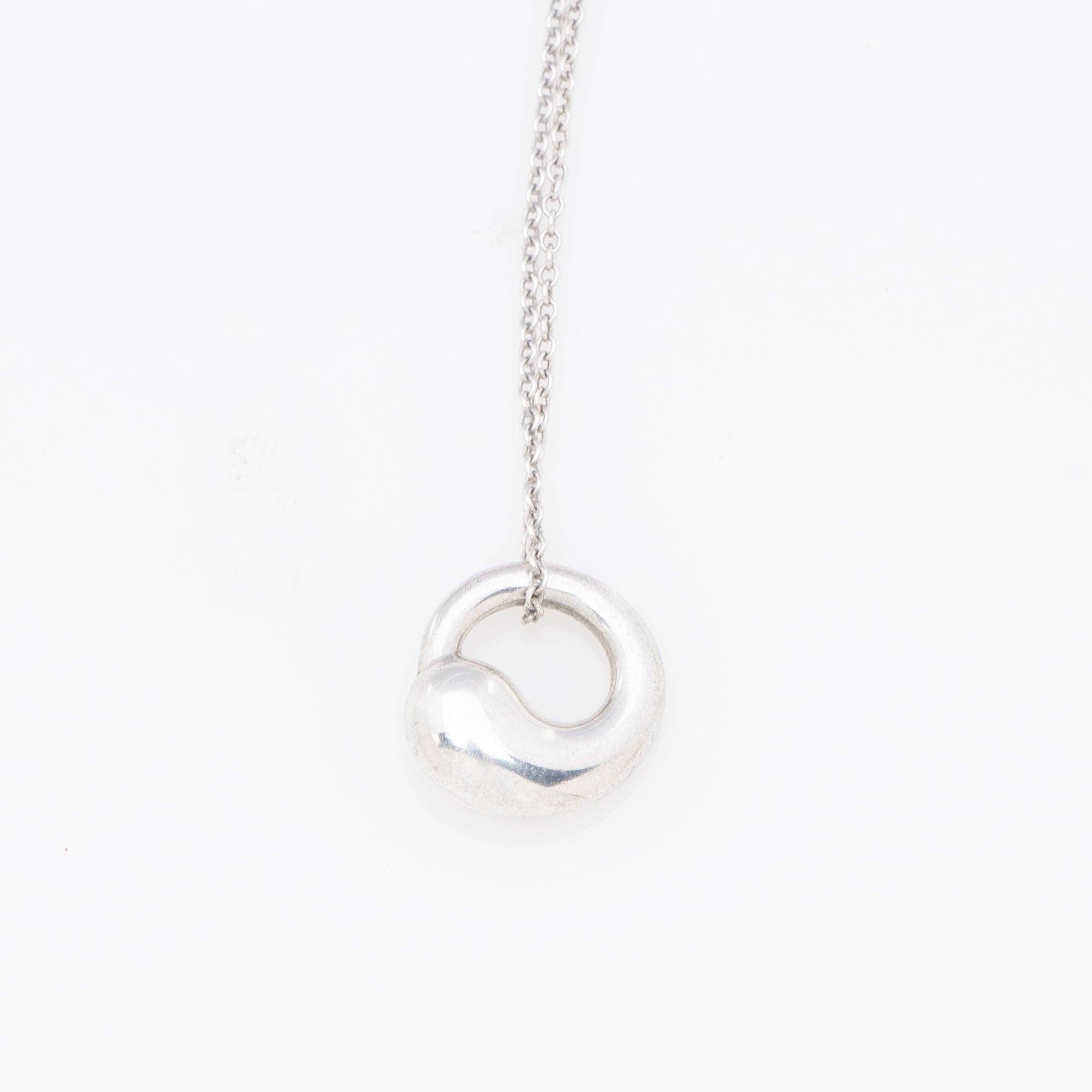 Tiffany & Co. Elsa Peretti Sterling Silver Eternal Circle Necklace