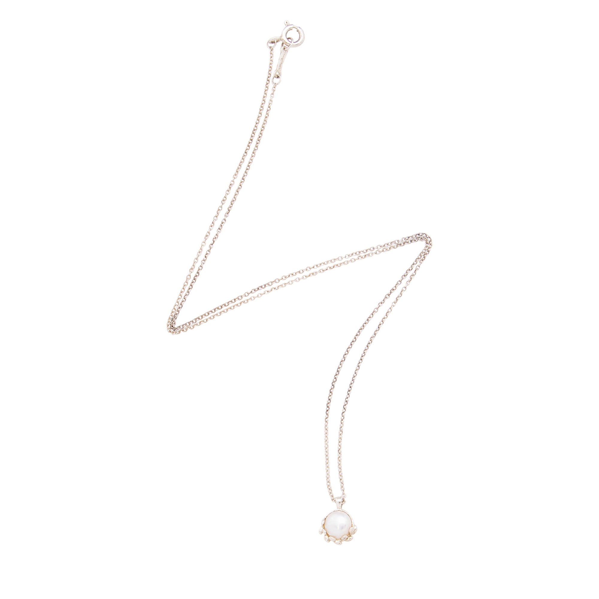 Tiffany & Co. Paloma Picasso Sterling Silver Pearl Olive Leaf Pendant Necklace (SHF-CkAre7)