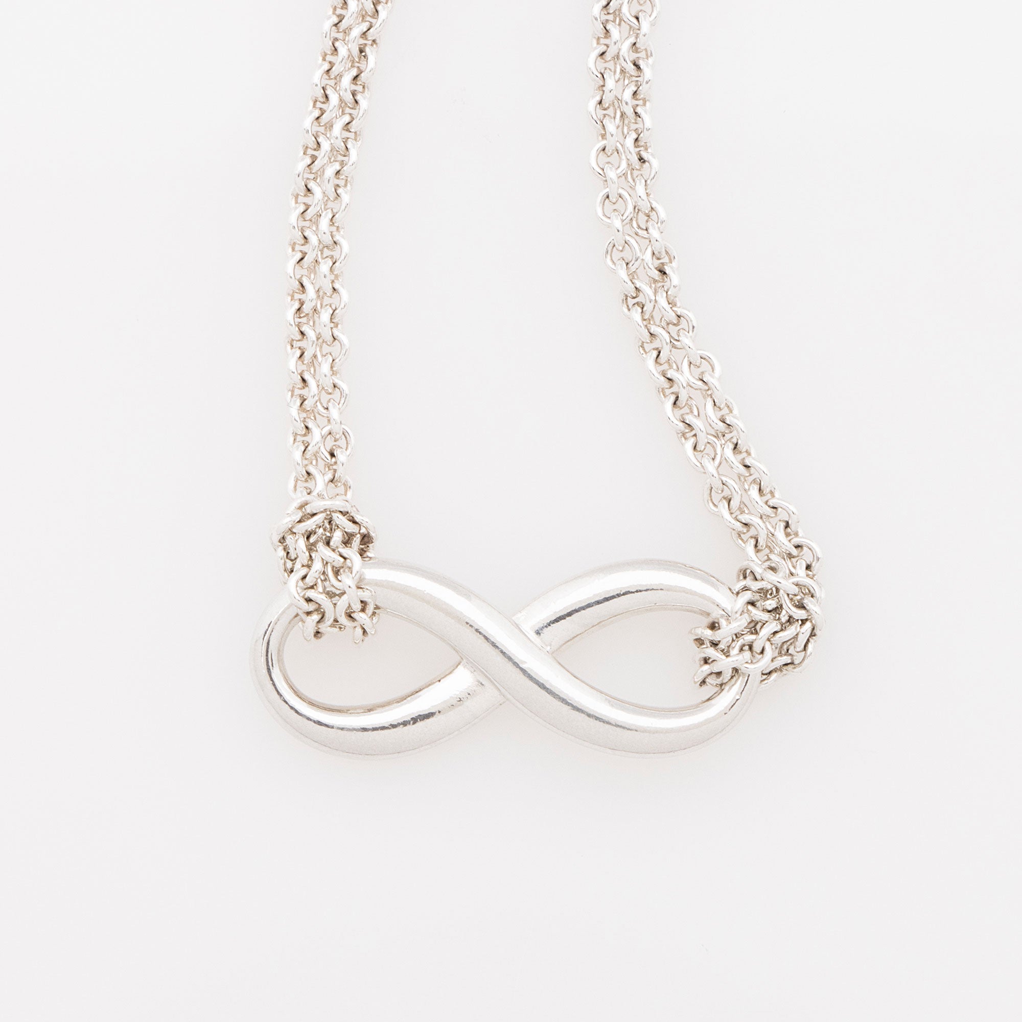 Tiffany & Co. Sterling Silver Infinity Double Chain Necklace (SHF-59e2X1)