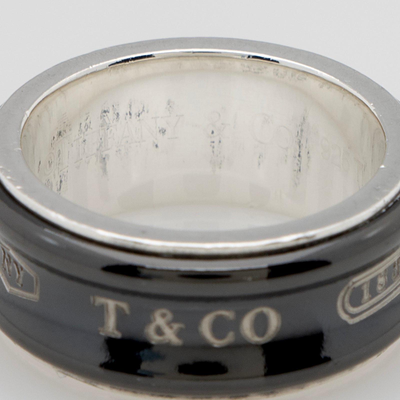 Tiffany 1837 black titanium ring deals