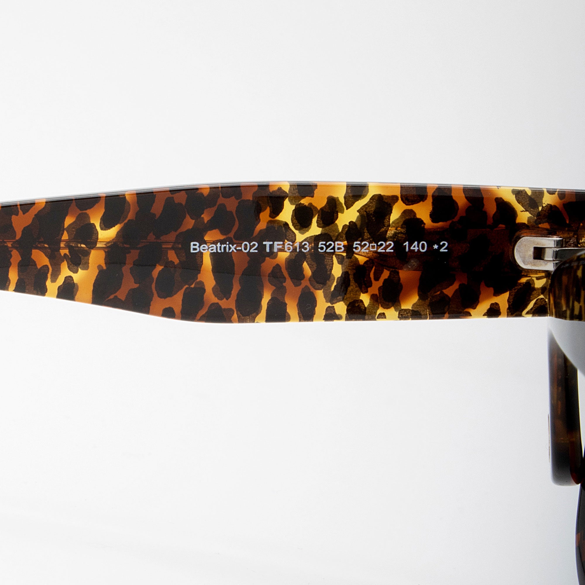 Tom Ford Beatrix 2 Sunglasses (SHF-YBnvAb)