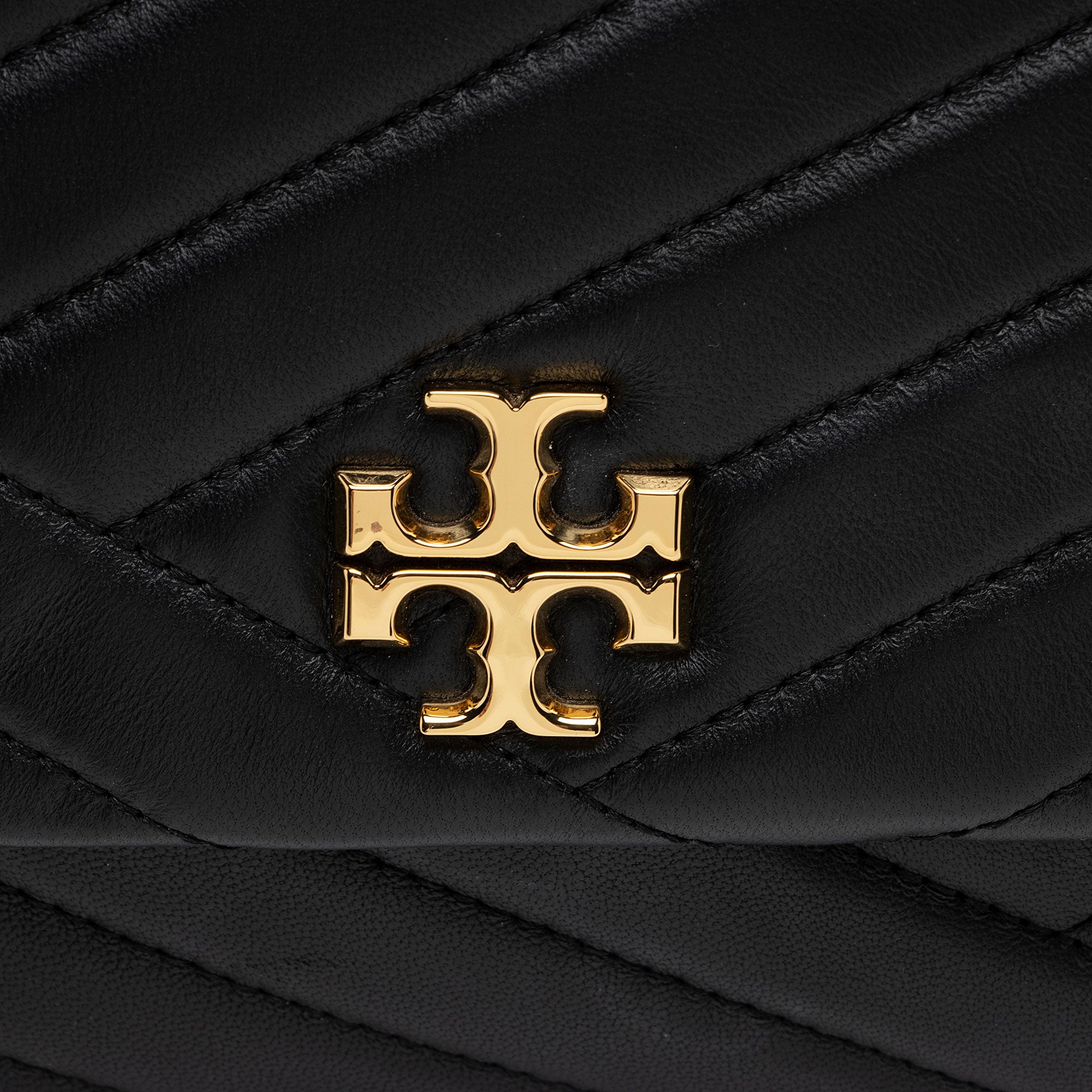 Tory Burch Chevron Leather Kira Large Shoulder Bag (SHF-LrvtRN)