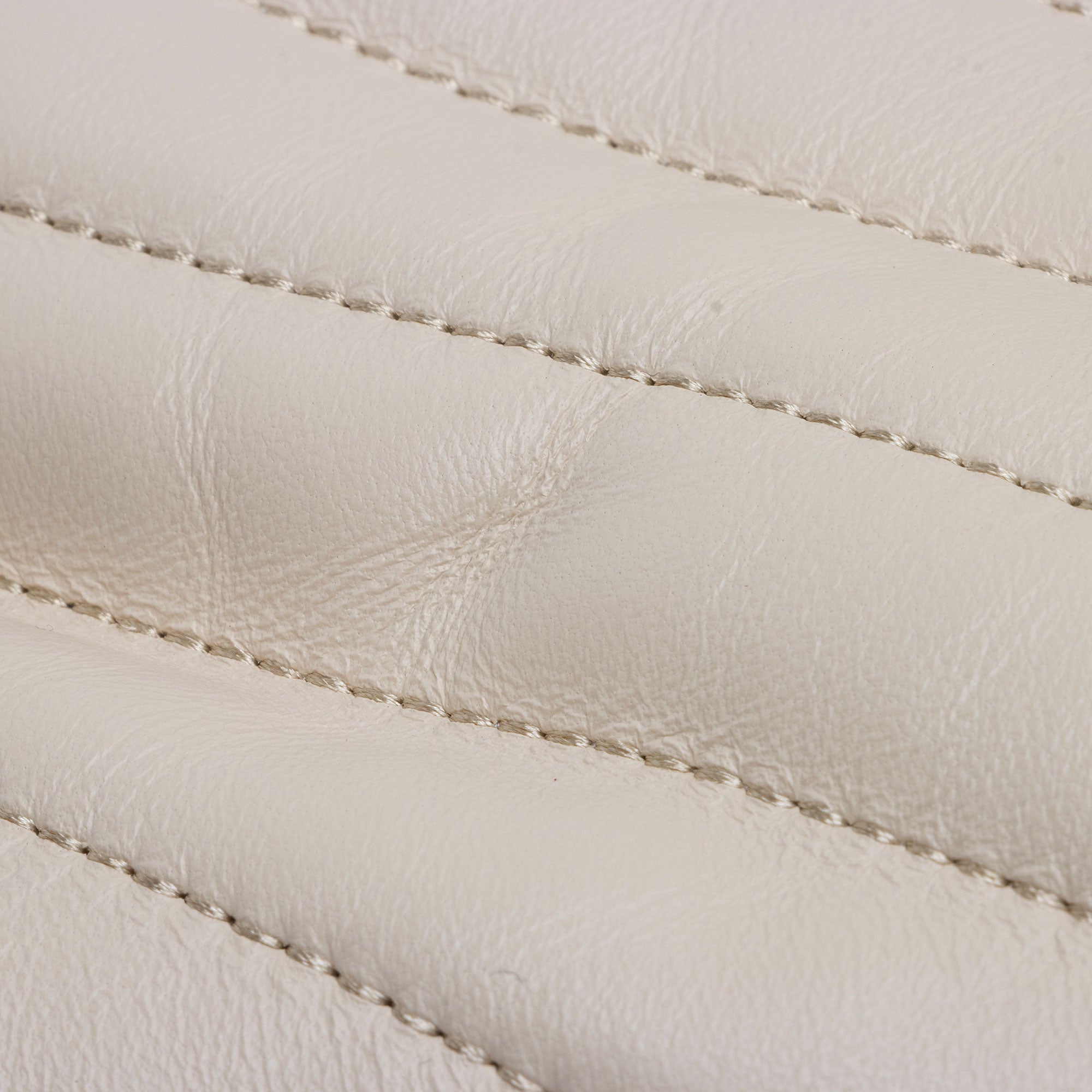 Tory Burch Chevron Leather Kira Large Shoulder Bag (SHF-BJPlAU)