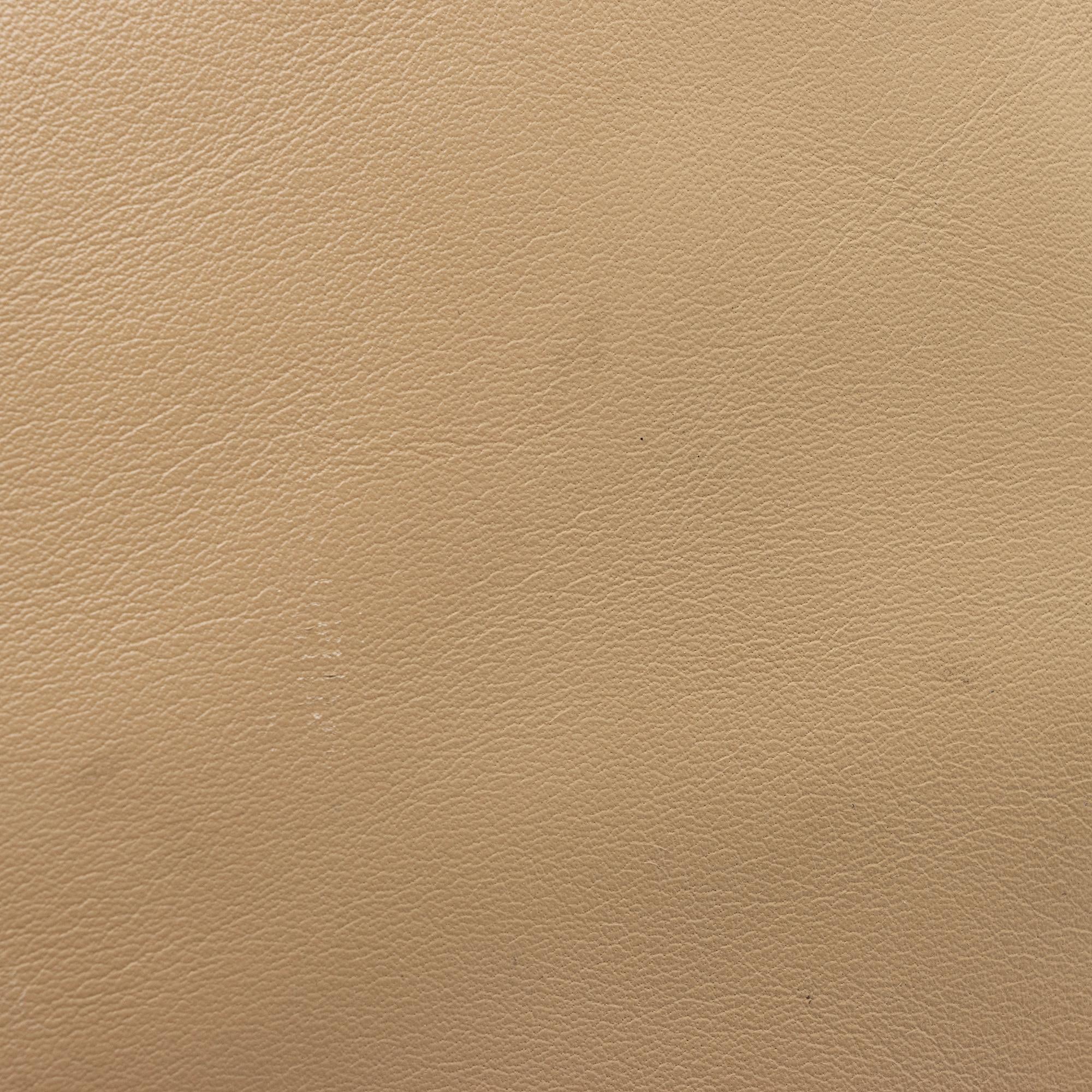 Tory Burch Leather Brooke Hobo (SHF-72GMxT)