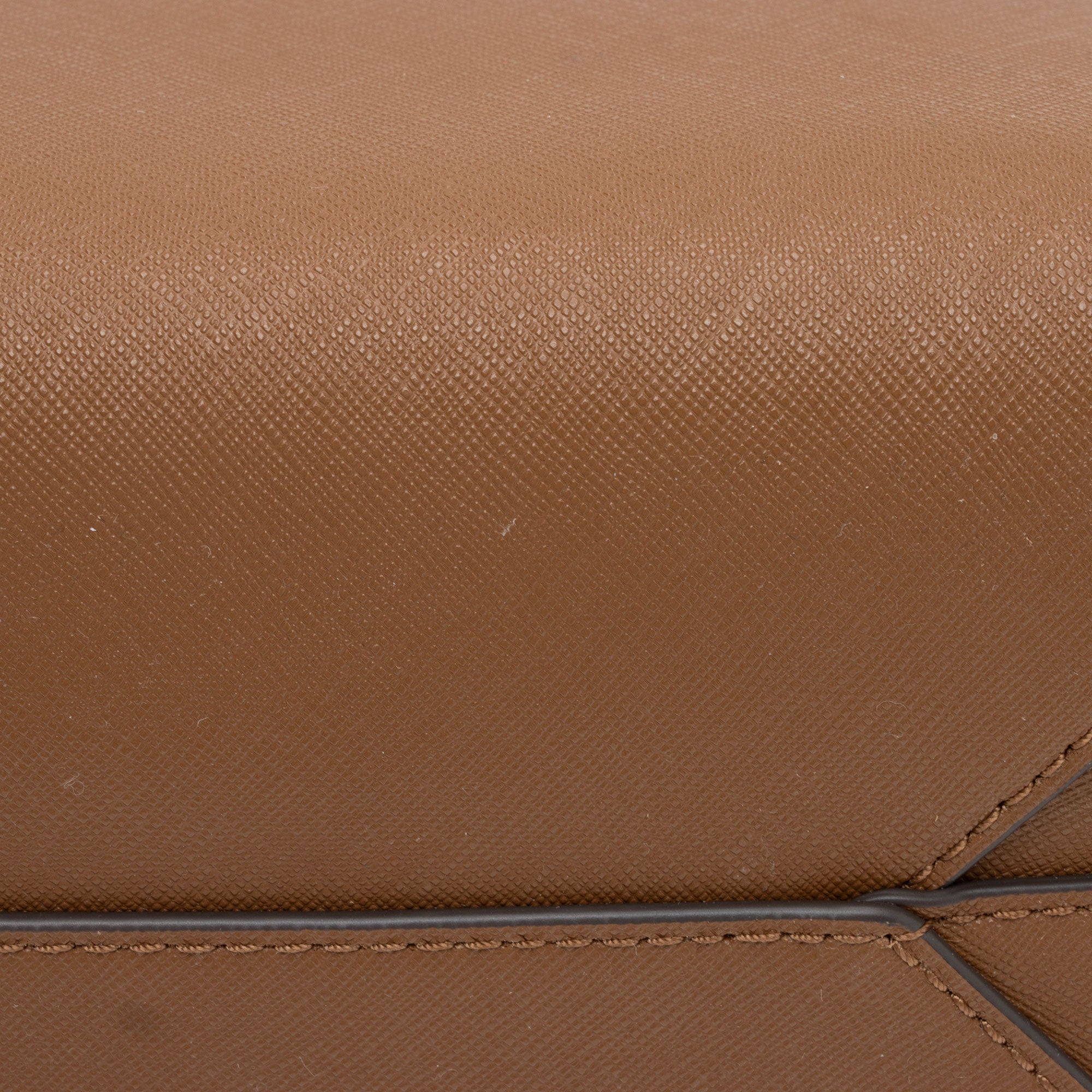 Tory Burch Leather Emerson Bucket Bag (SHF-QinDlT)