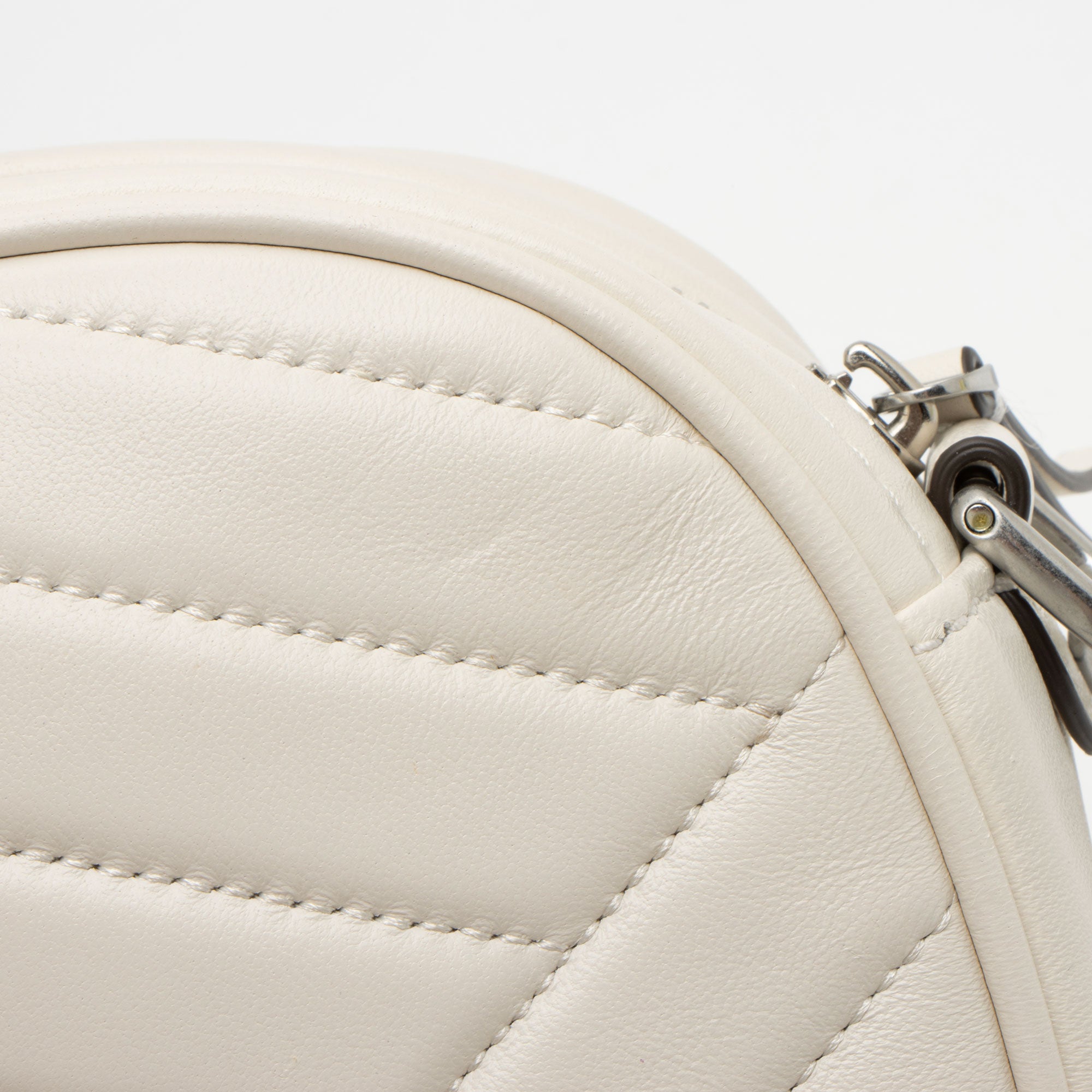 Tory Burch Leather Jeweled Kira Small Camera Bag (SHF-KqArRb)