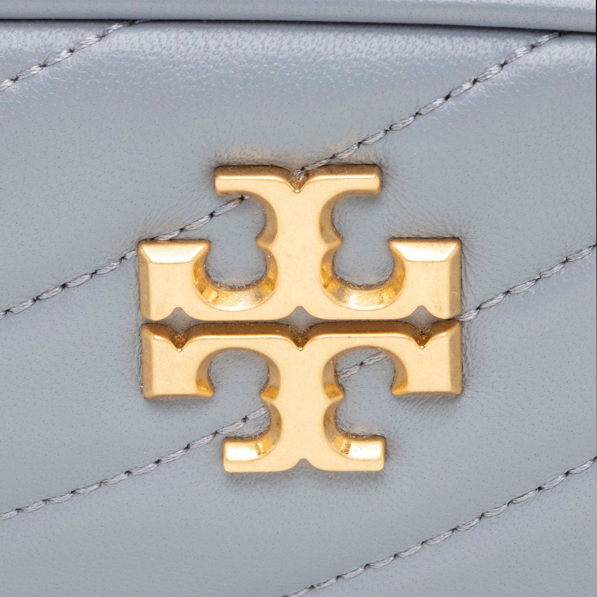 Tory Burch Leather Kira Small Camera Bag (SHF-XGKP1U)