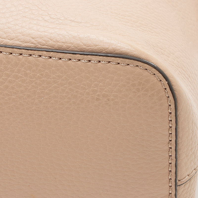 Mcgraw slouchy leather on sale satchel tory burch