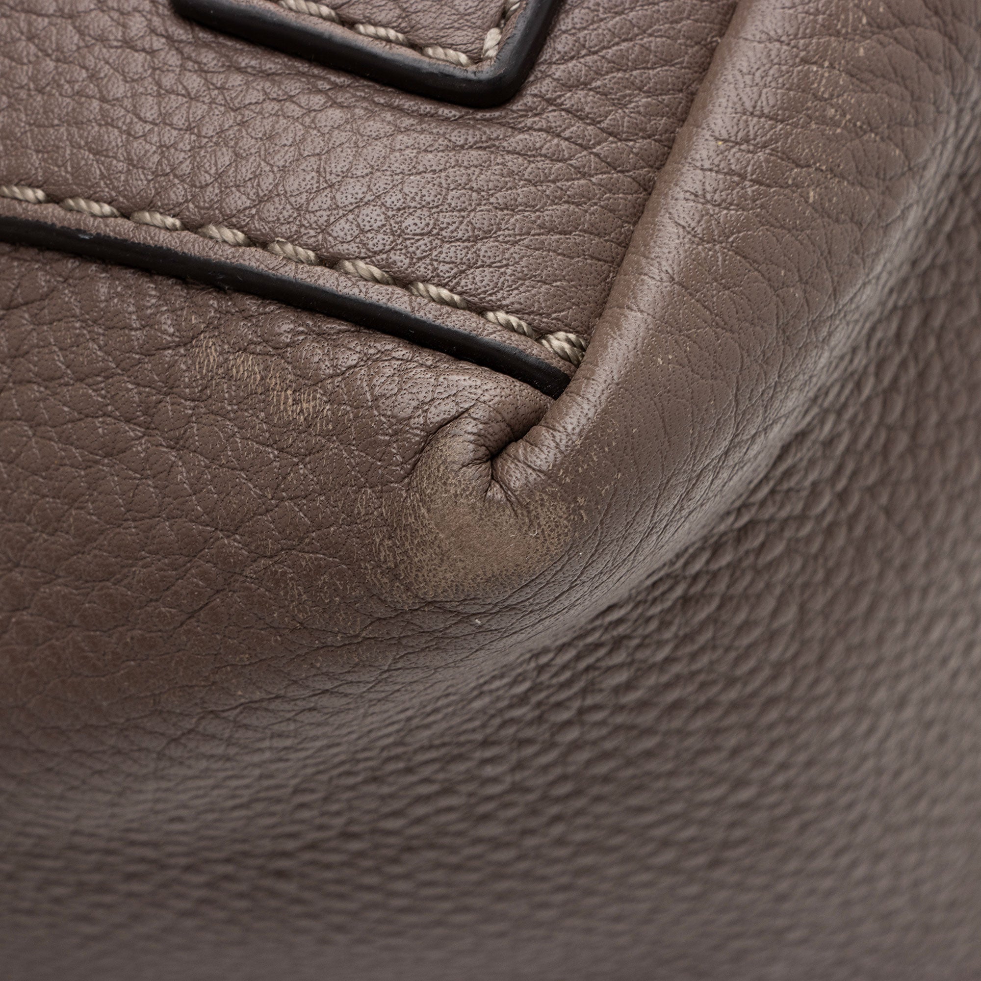 Tory Burch Leather McGraw Triple Compartment Tote (SHF-pGPJvP)