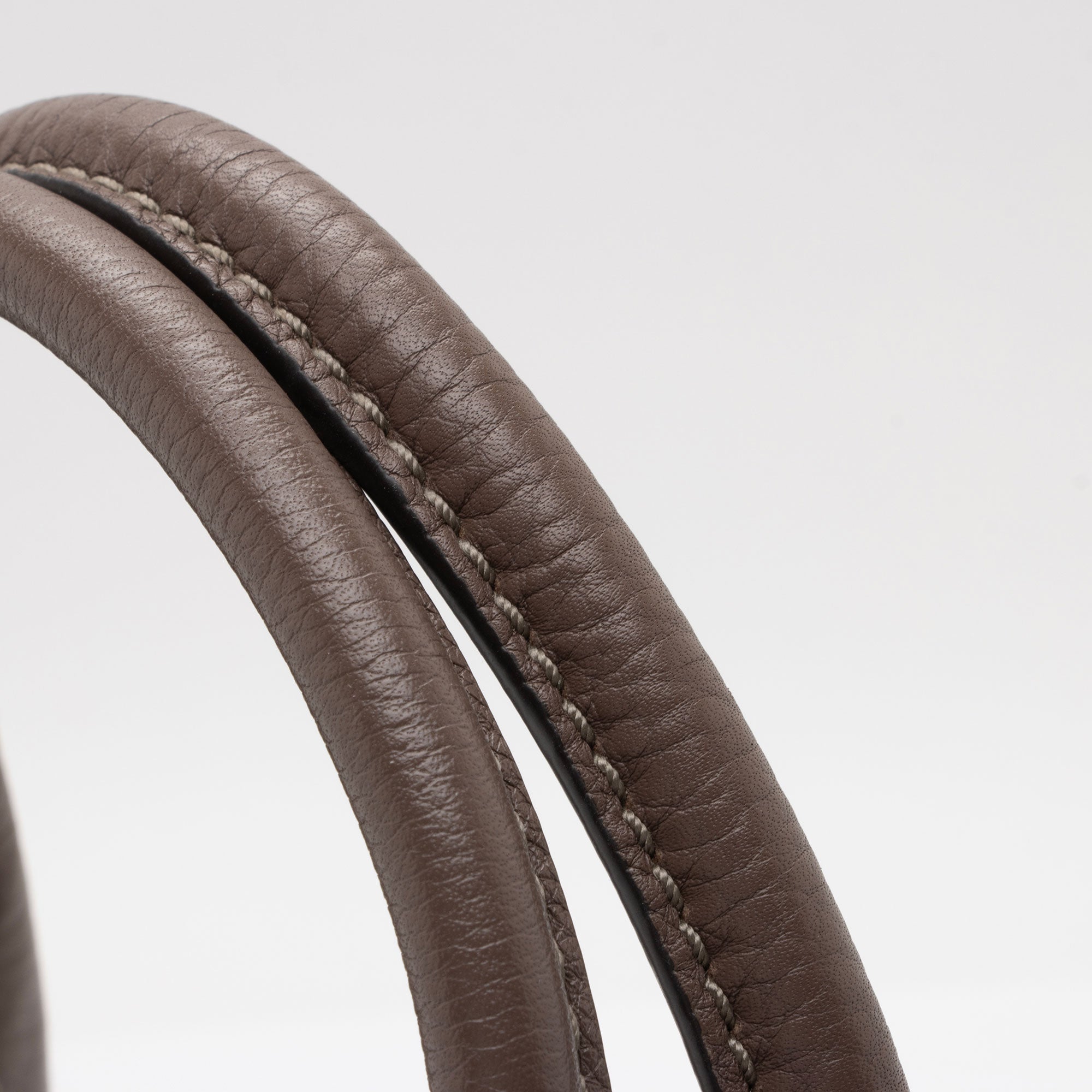 Tory Burch Leather McGraw Triple Compartment Tote (SHF-pGPJvP)