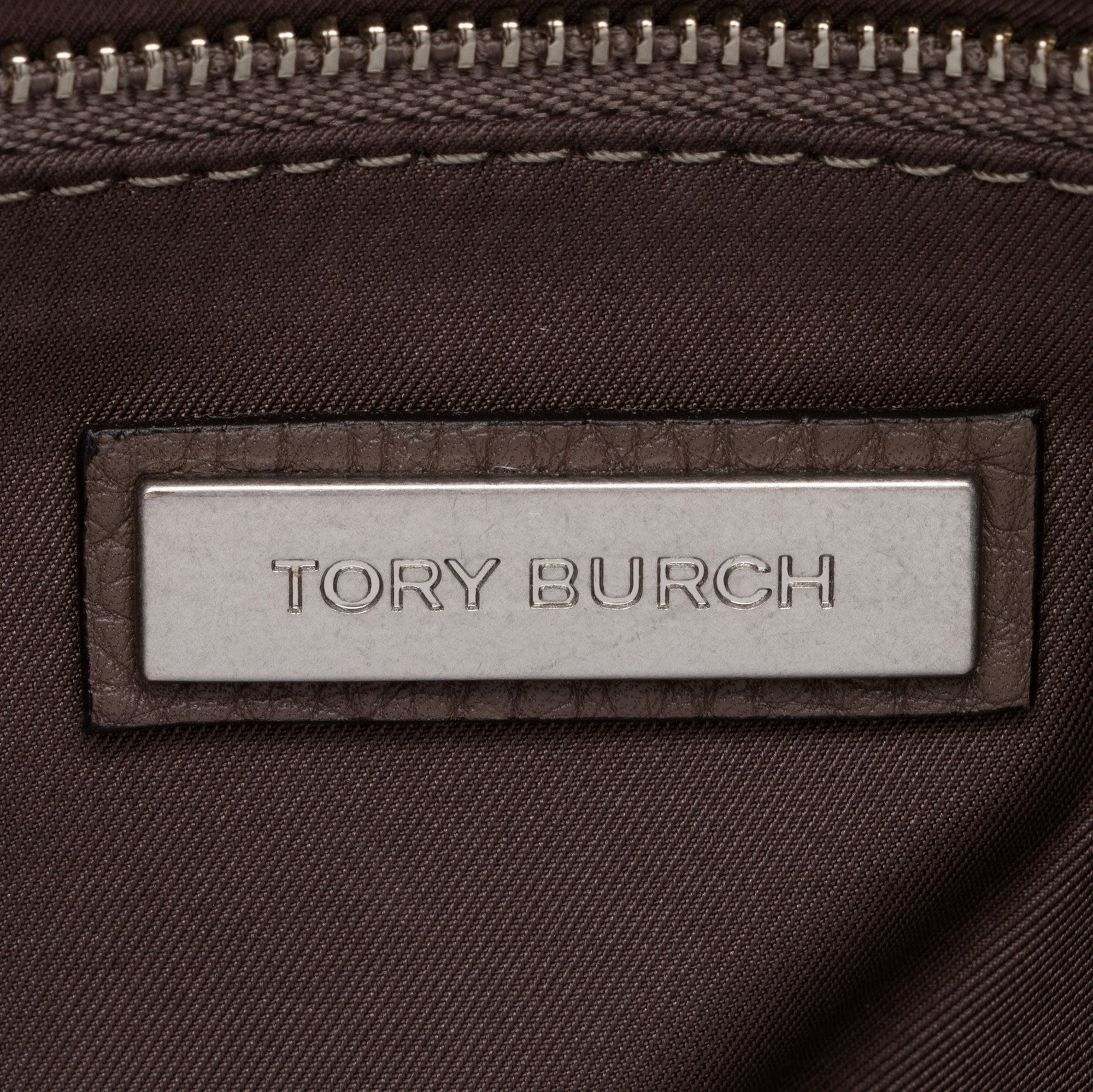 Tory Burch Leather McGraw Triple Compartment Tote (SHF-pGPJvP)