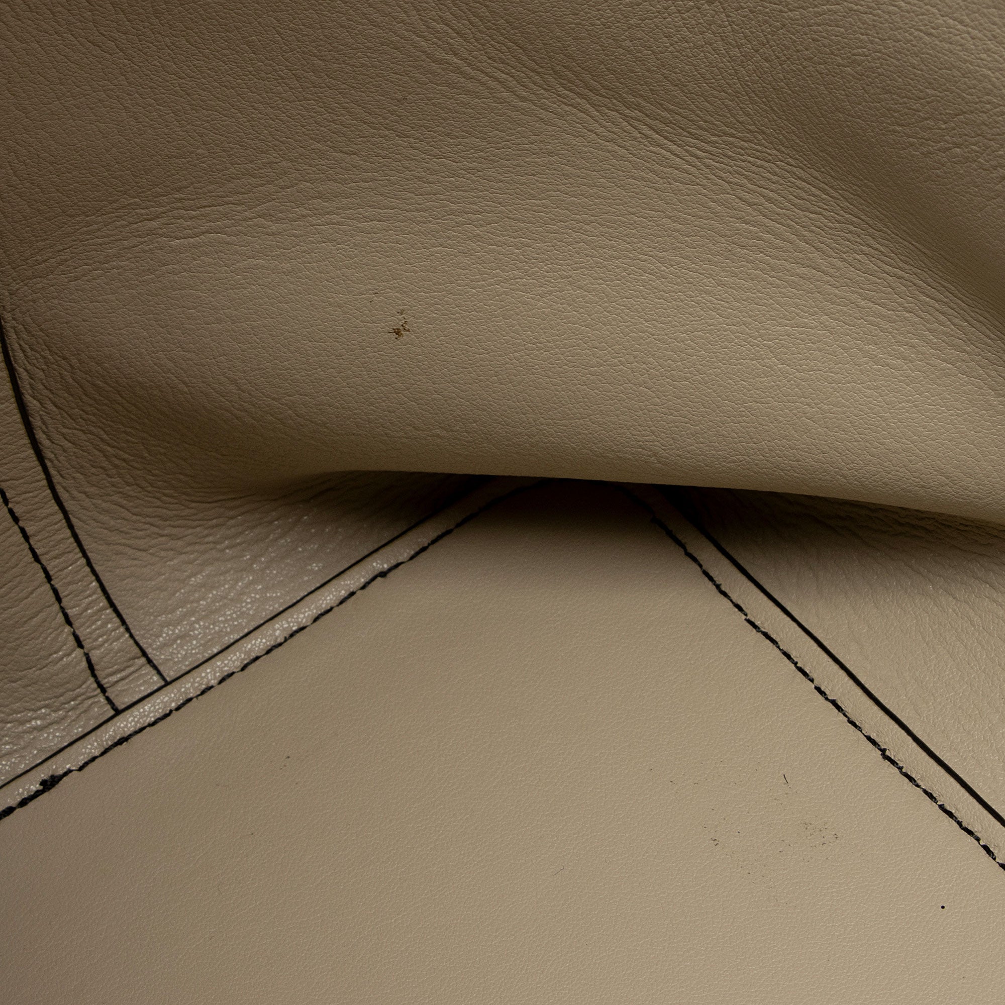 Tory Burch Leather Perry Tote (SHF-Iflvbx)