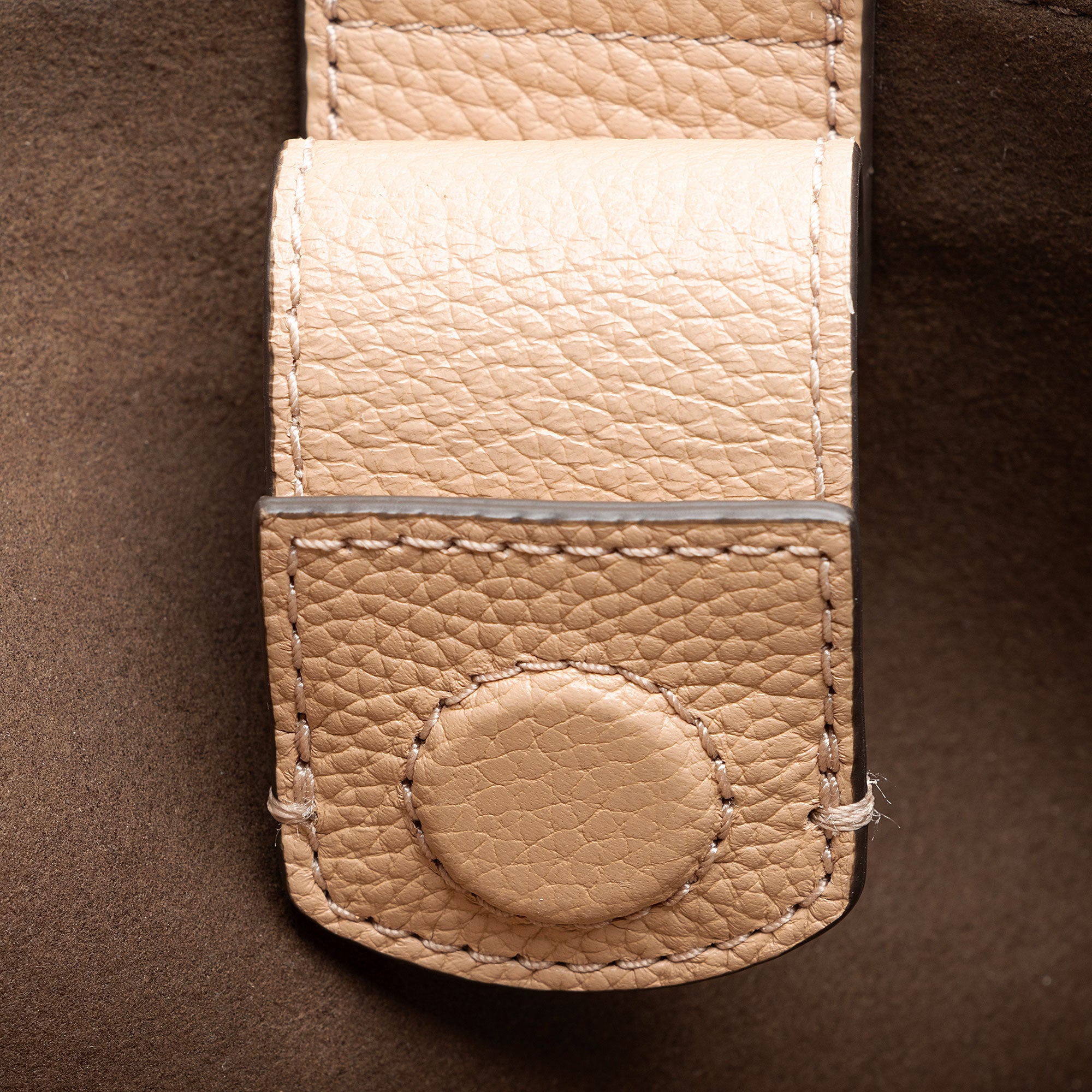 Tory Burch Leather Tote (SHF-B4lOa8)