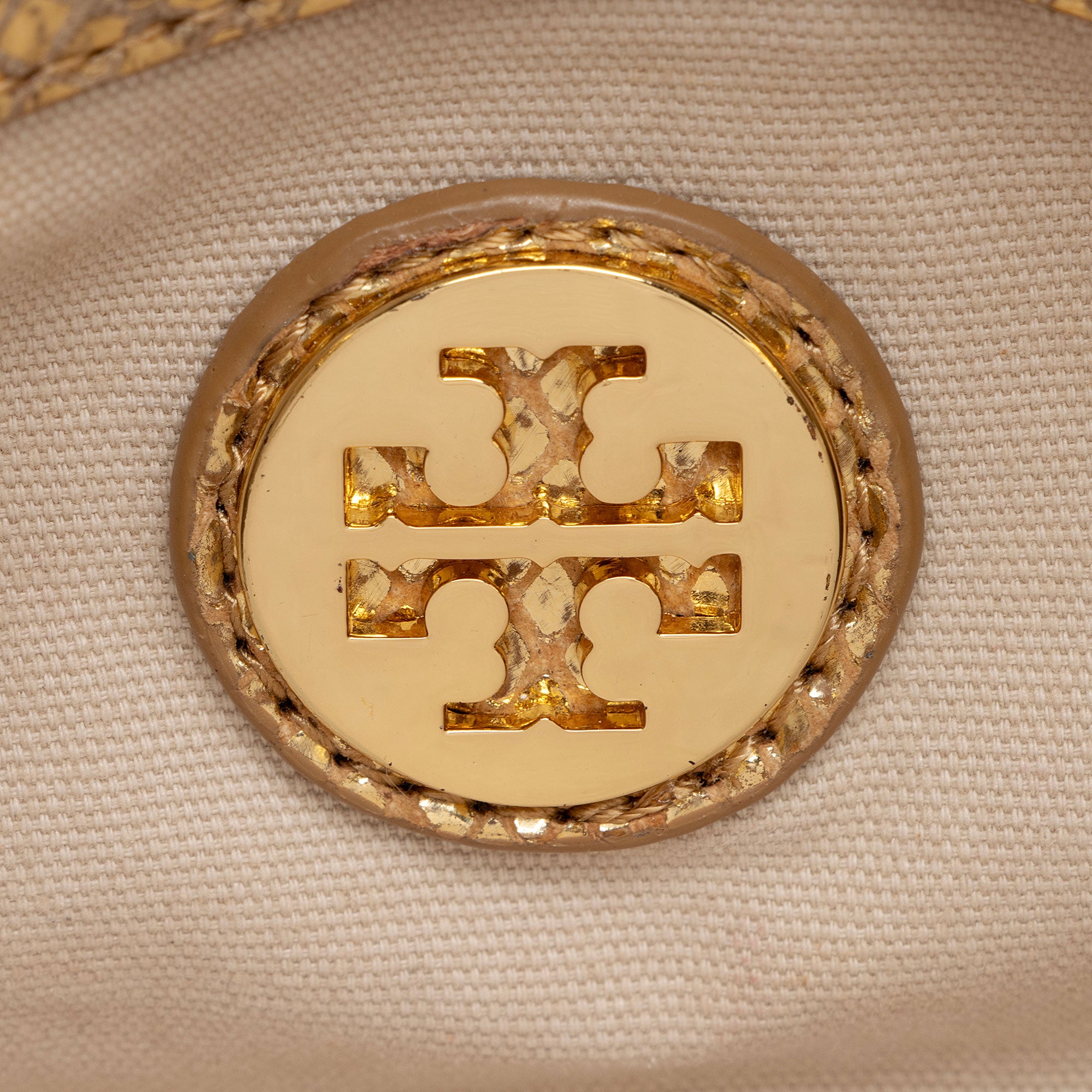 Tory Burch Metallic Embossed Snakeskin Leather Reva Clutch (SHF-q2T2di)
