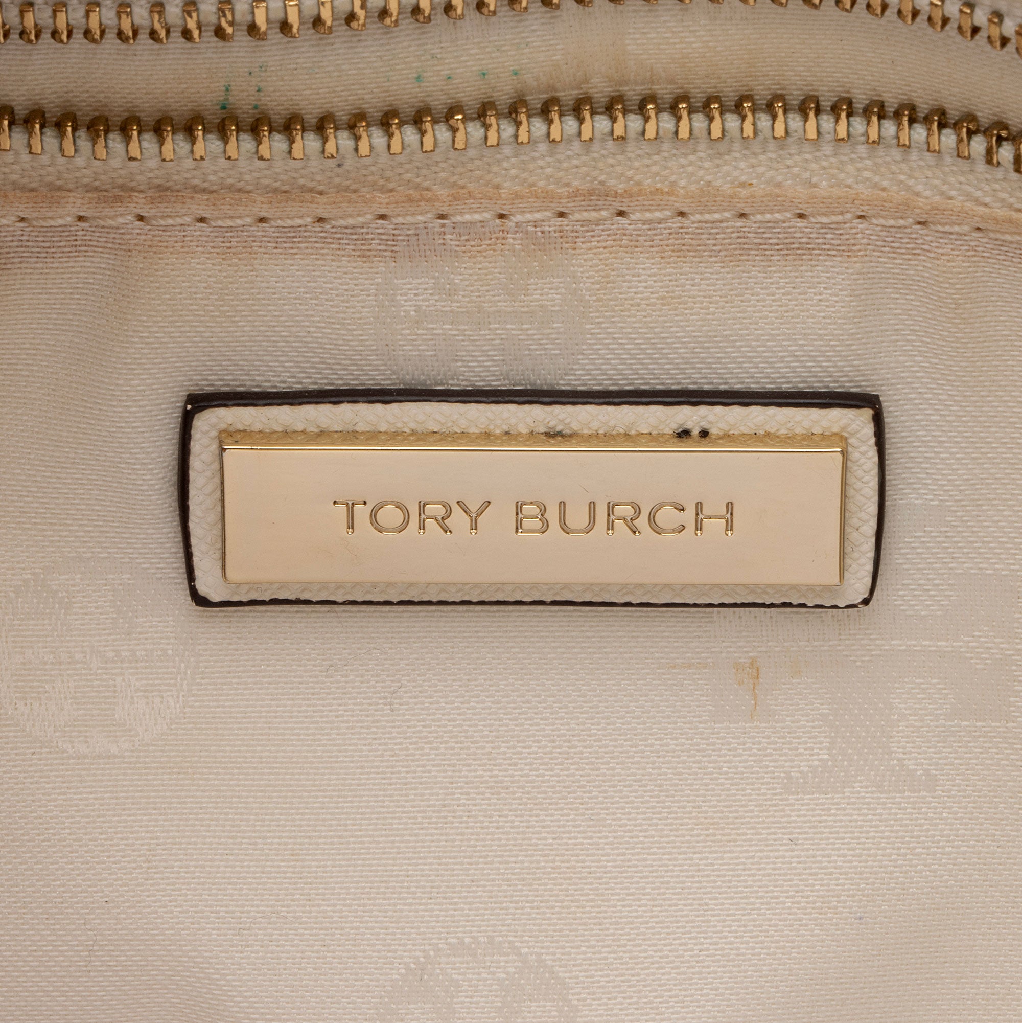 Tory Burch Perforated Leather Robinson Small Tote (SHF-dL86y8)