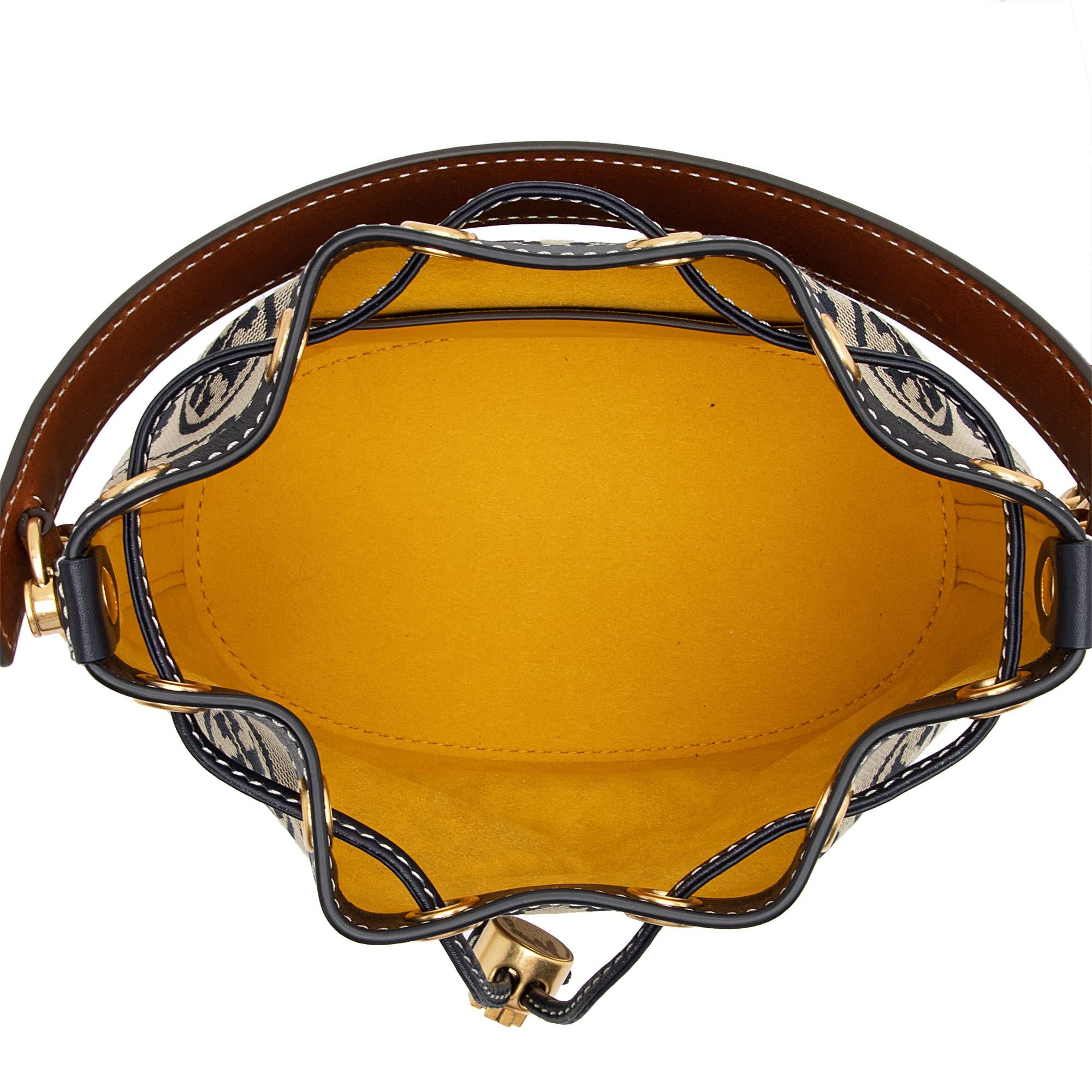 Tory Burch T Monogram Jacquard Bucket Bag (SHF-xbPWe4)